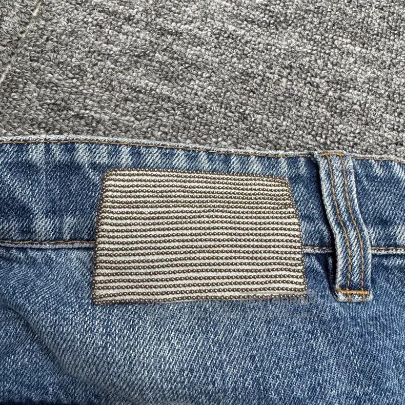 Brunello Cucinelli Brunello Cucinelli Washed Distressed Denim Pants Size 26" / US 2 / IT 38 - 3 Thumbnail