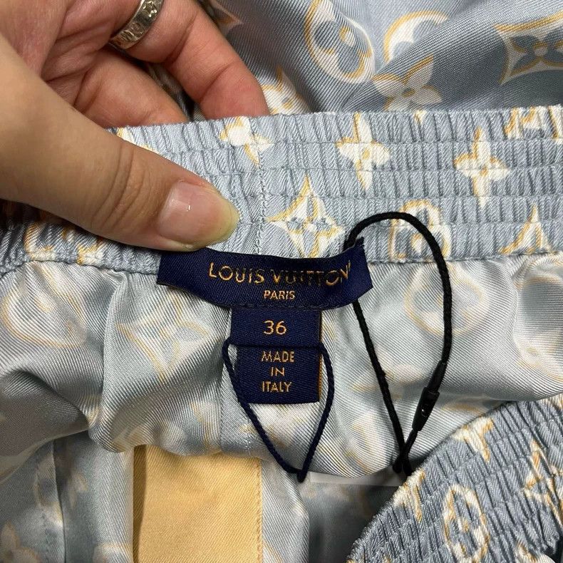 Louis Vuitton Louis Vuitton Blue Logo Striped Elastic Straight Leg Casua Size US 34 / EU 50 - 6 Thumbnail