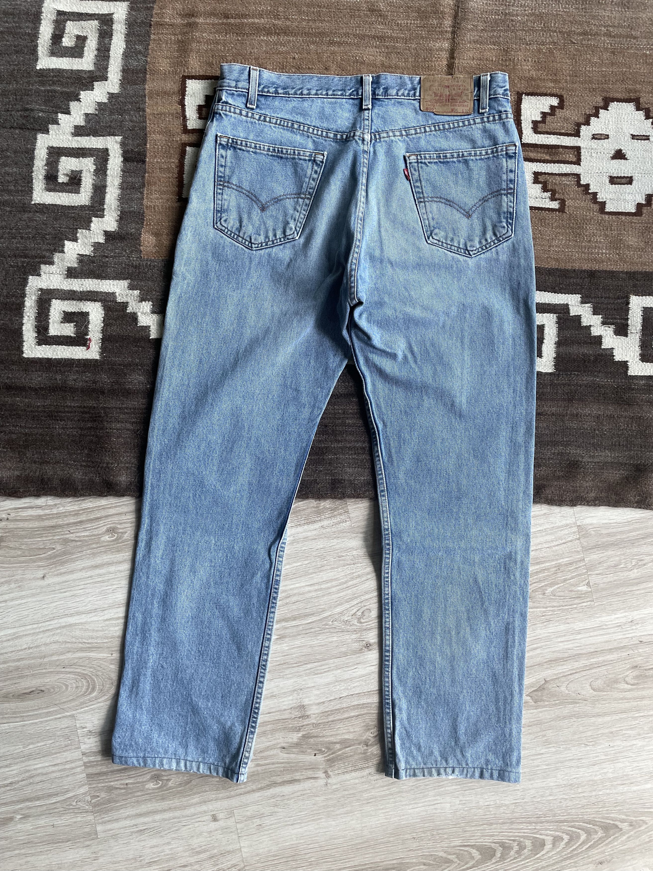 Jean Levis 505 Vintage 90s Light Blue Denim Jeans 6864AC Size US 36 / EU 52 - 1 Thumbnail