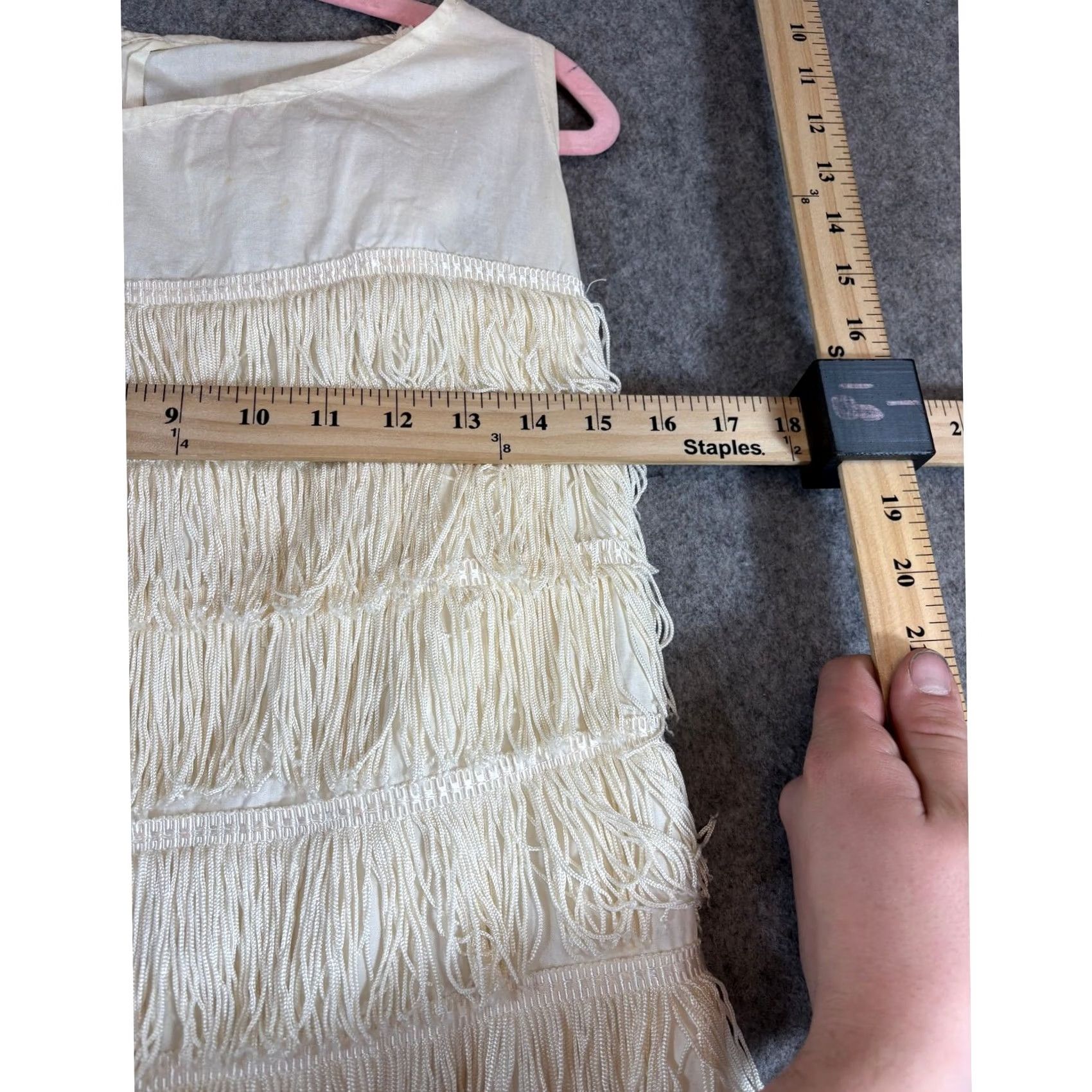 Vintage VINTAGE 60s Fringe Shift Dress Sz S Sleeveless Whimsy Cream Short Go Go 1960s Womens Size S / US 4 / IT 40 - 5 Thumbnail