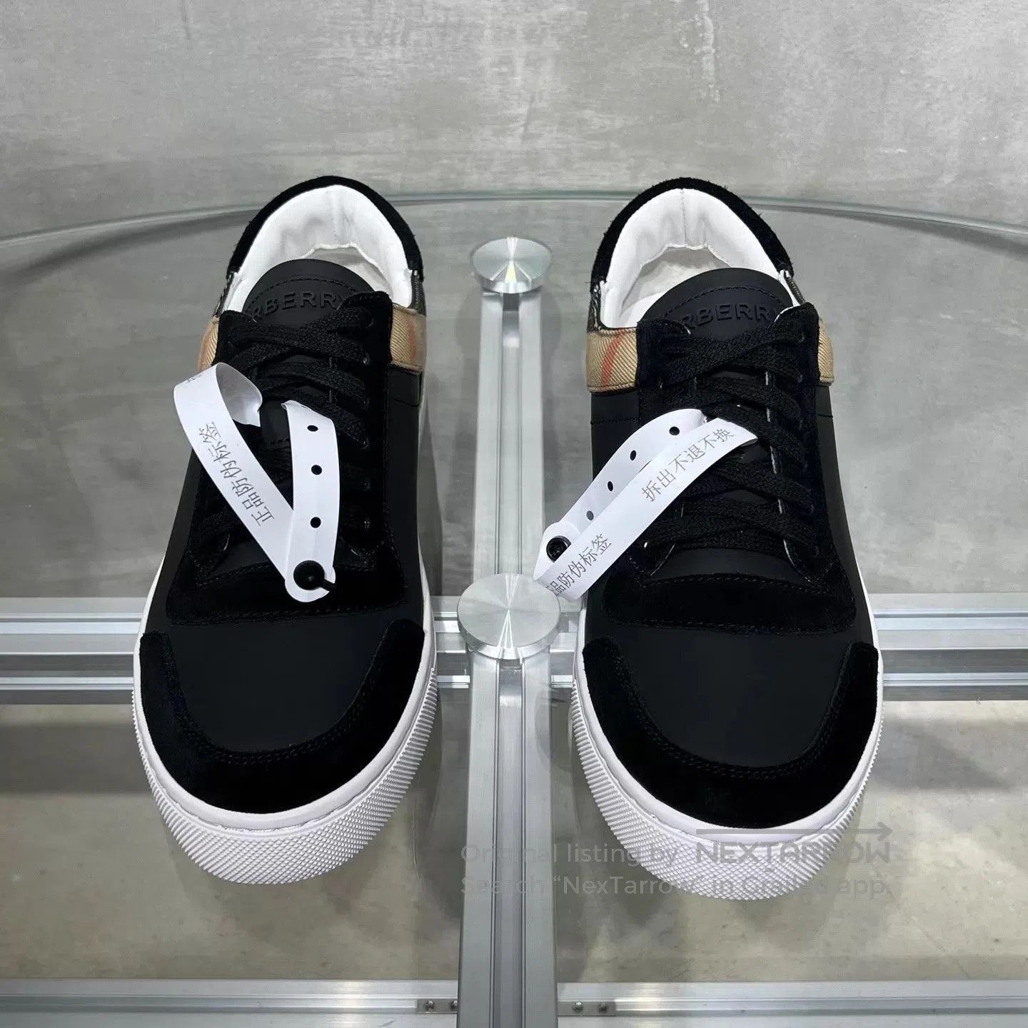 Burberry Black Low-Top Sneakers Size 9. Size US 9 / EU 42 - 1 Thumbnail
