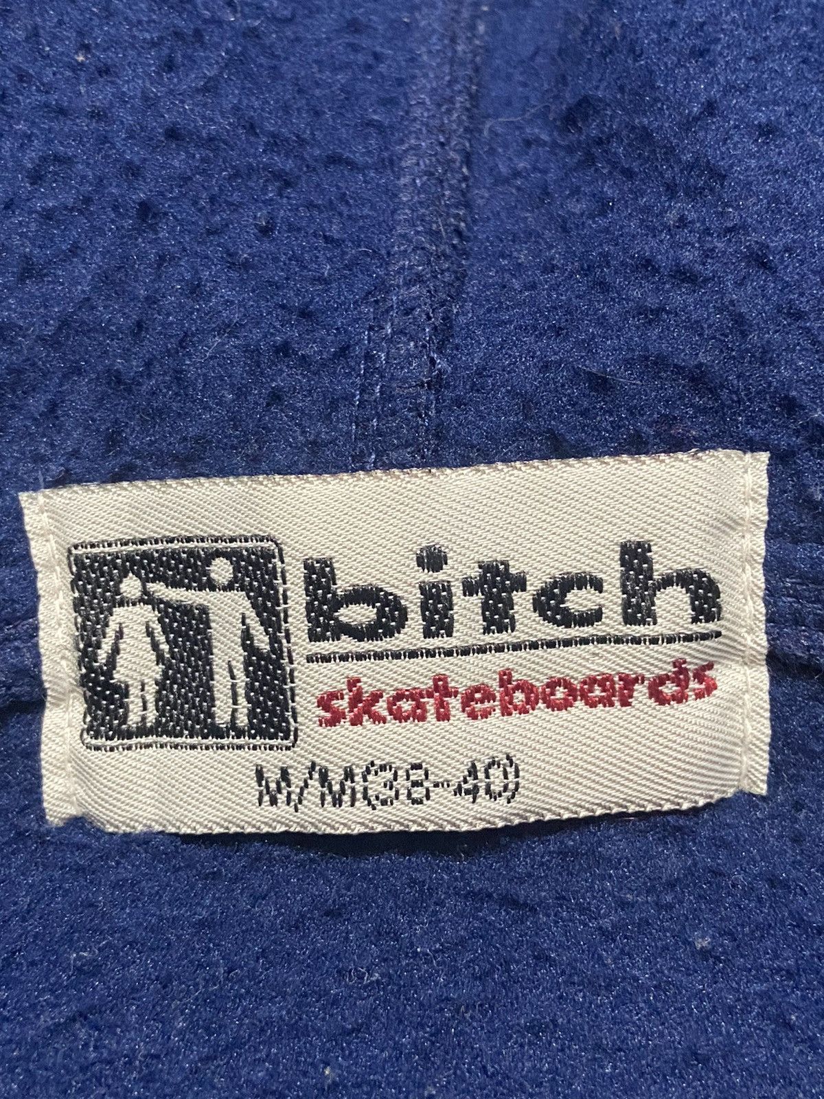 Vintage Vintage Bitch Skateboard Fleece Hoodie Size US M / EU 48-50 / 2 - 5 Thumbnail