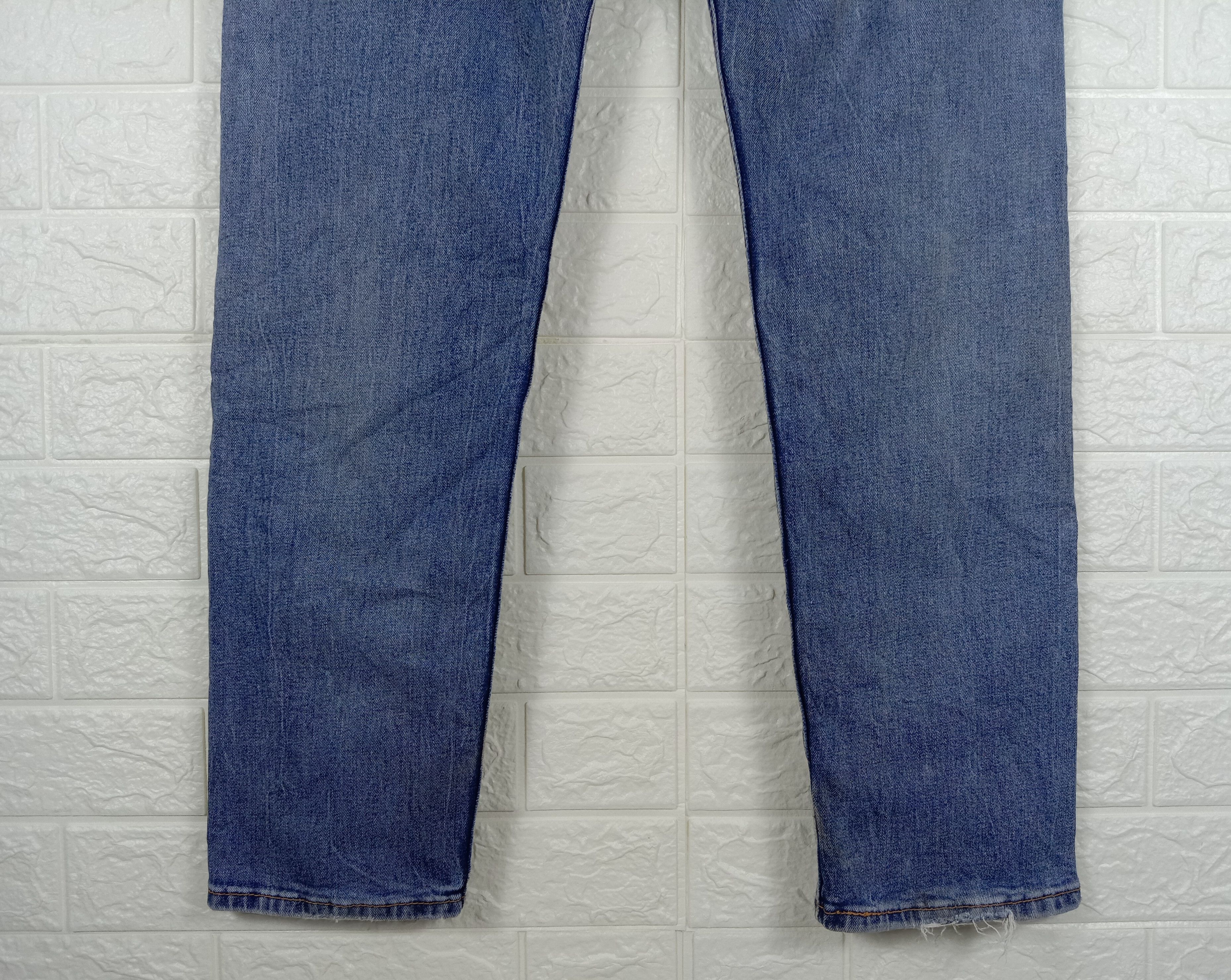 Levi's Vintage Levi's 507 Jeans Faded Blue Distressed Denim Size US 33 - 8 Thumbnail