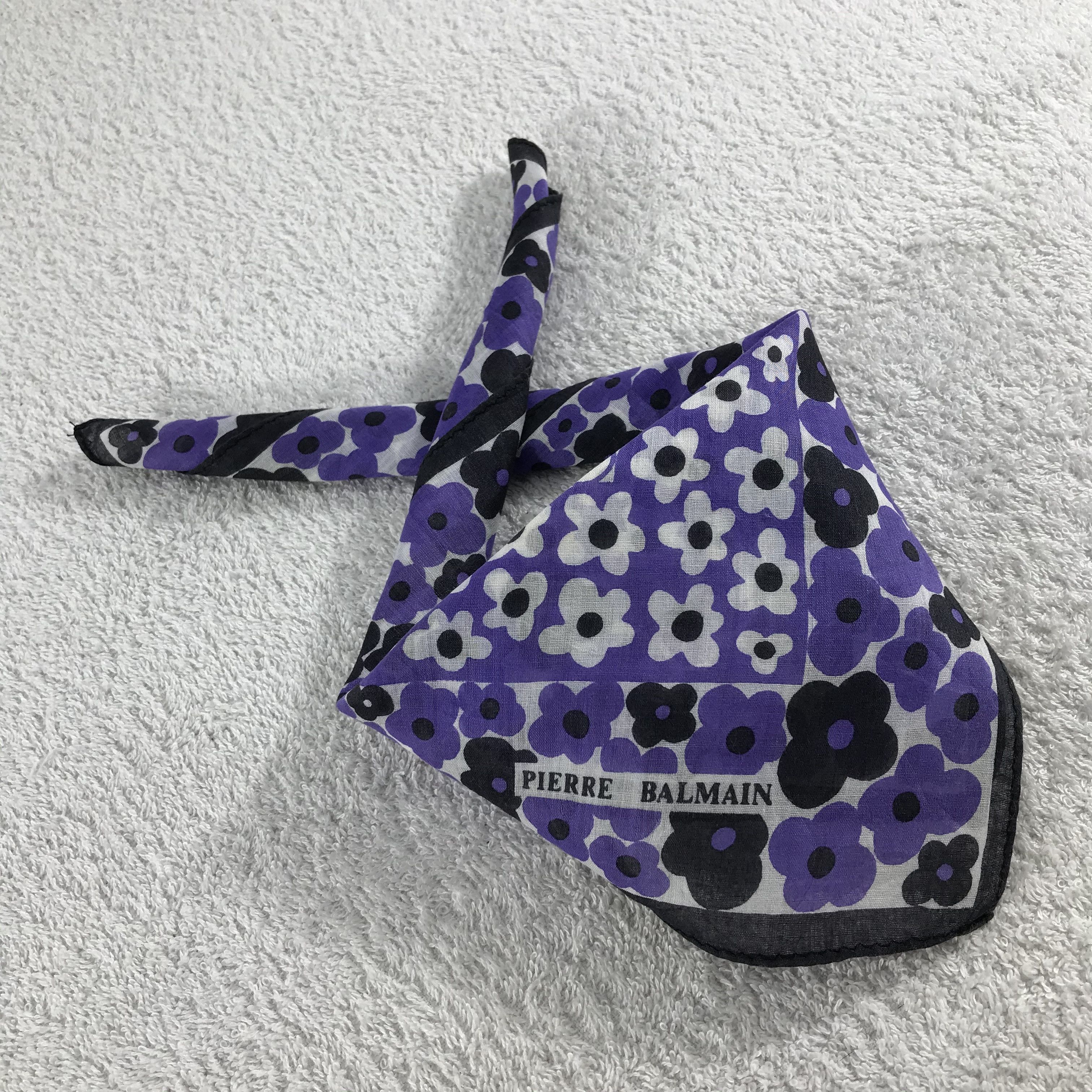 Pierre Balmain × Vintage Pierre Balmain Bandana / Handkerchief / Neckerchief - S335 Size ONE SIZE - 4 Thumbnail