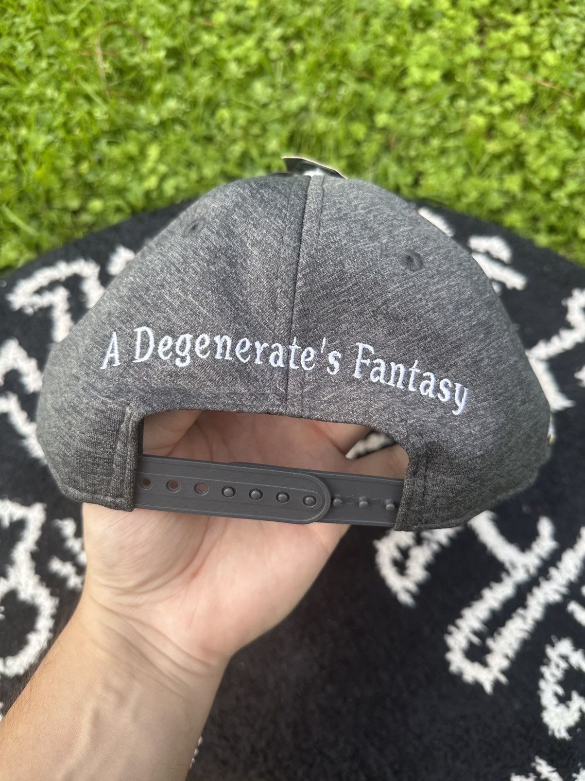 NFL × New Era RARE 49ers “Degenerates Fantasy” Hat Size ONE SIZE - 5 Thumbnail