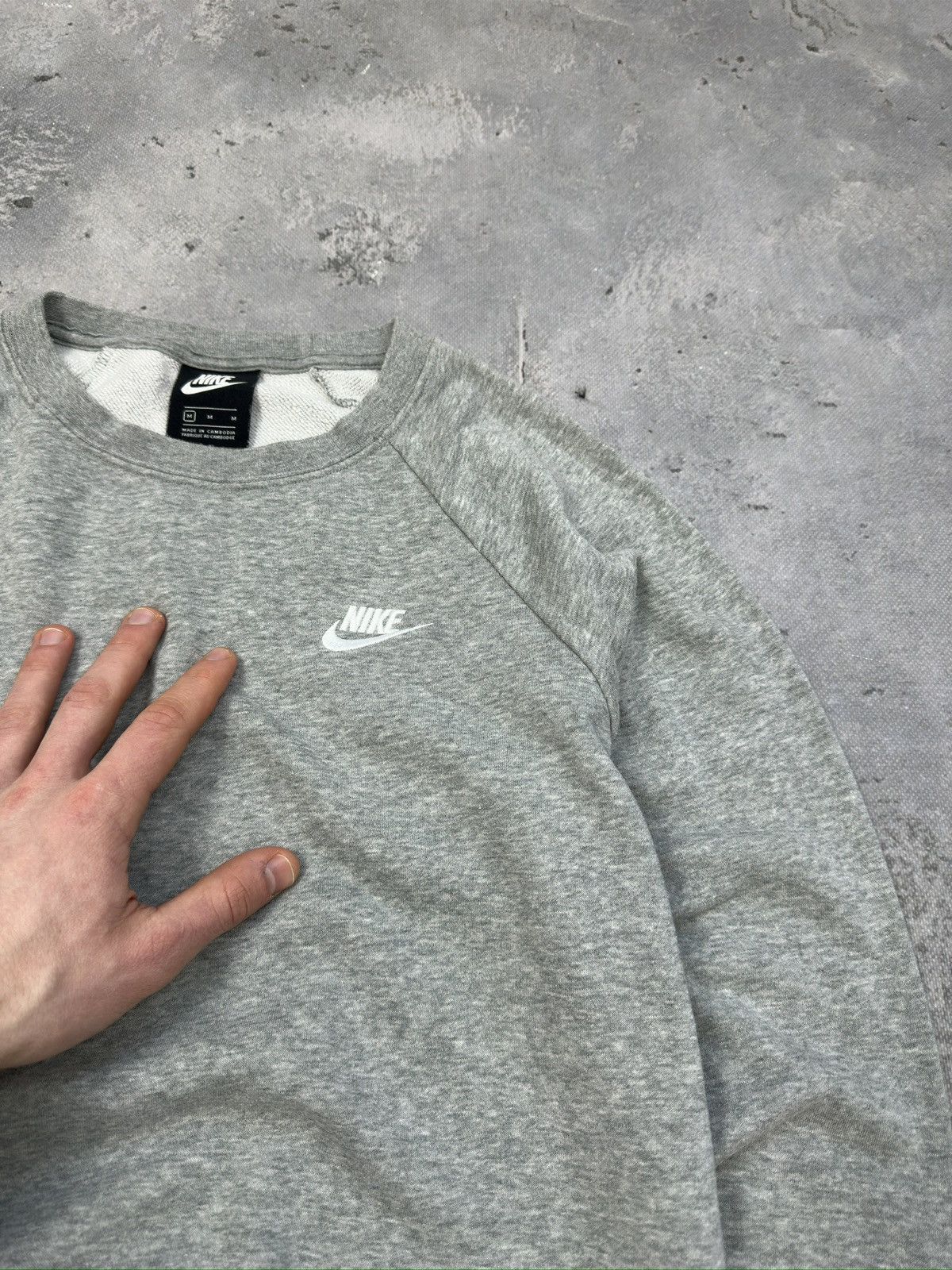 Nike × Vintage Vintage Nike Y2K streetwear sweatshirt Size US S / EU 44-46 / 1 - 6 Thumbnail