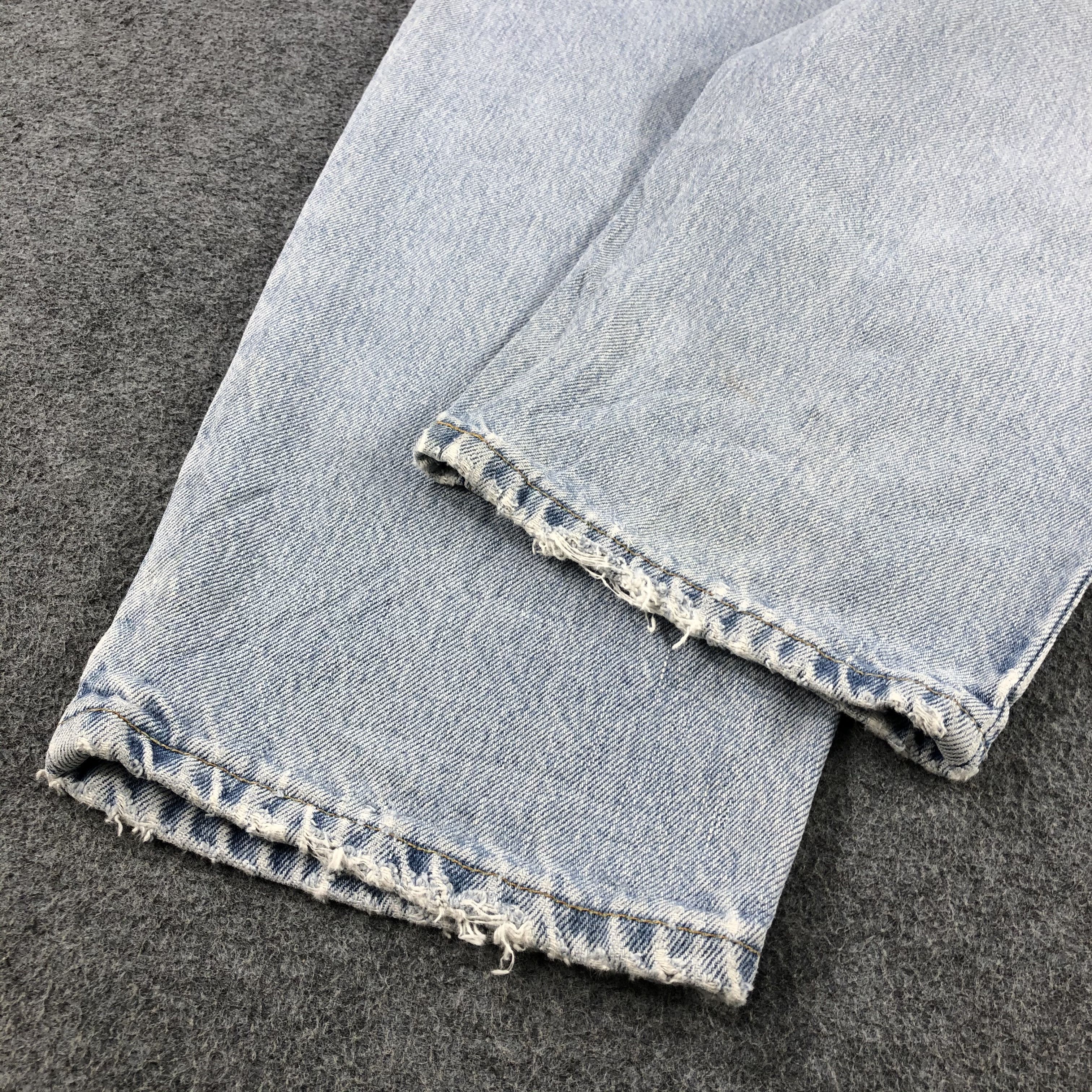 Levi's 90s Vintage Light Wash Levis 560 Jeans-J2334 Size US 34 / EU 50 - 6 Thumbnail