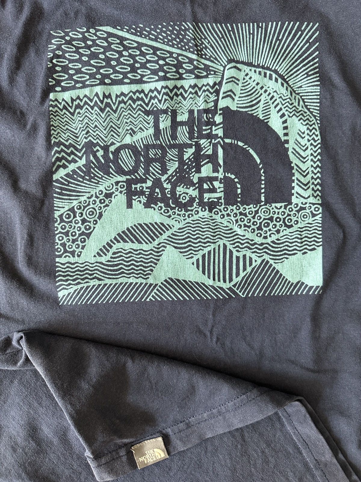 The North Face The North Face Graphic T-Shirt – Navy – Size XL Size US XL / EU 56 / 4 - 4 Thumbnail