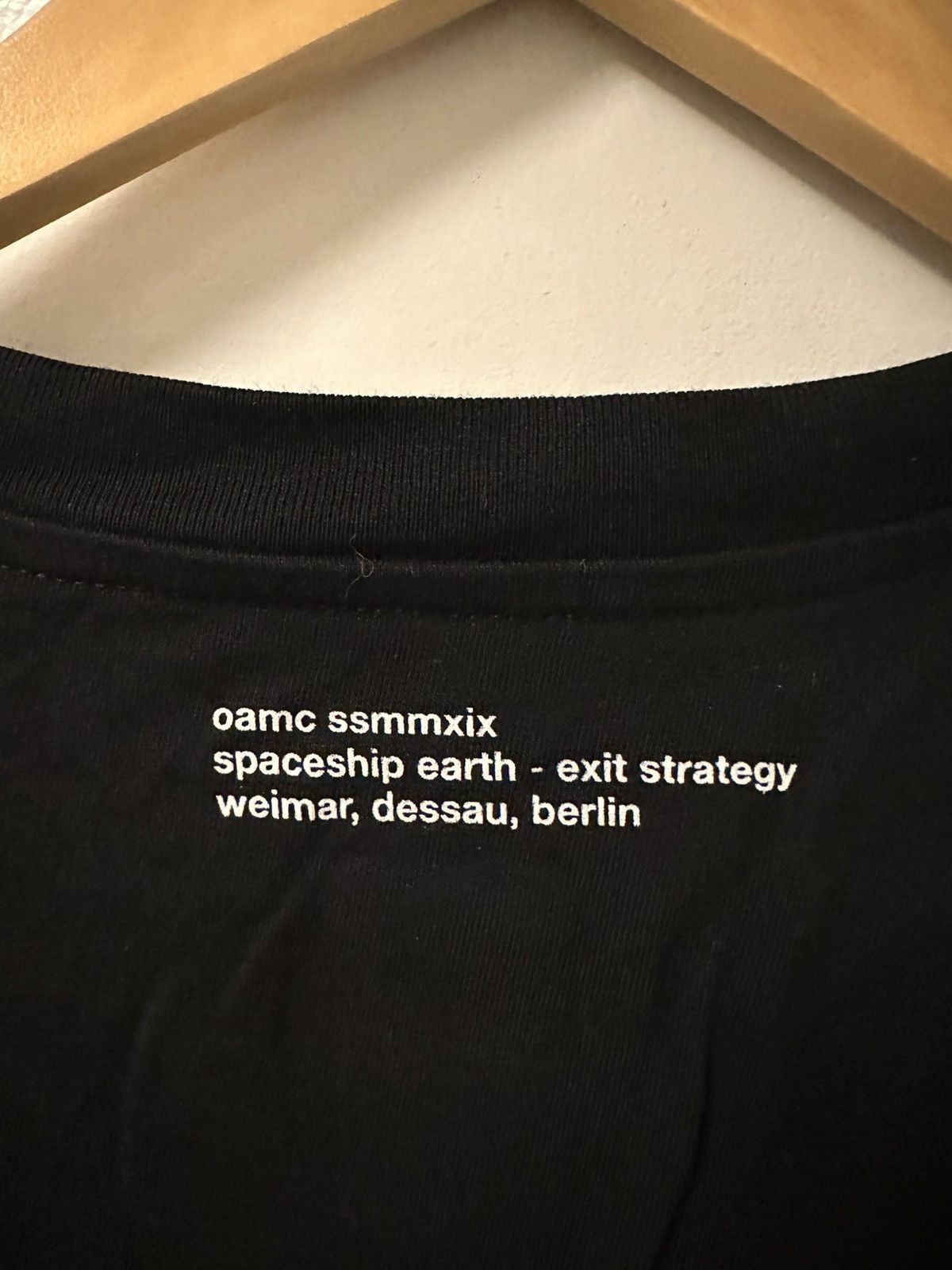 OAMC “That’s All Folks” t-shirt, size L Size US L / EU 52-54 / 3 - 8 Thumbnail