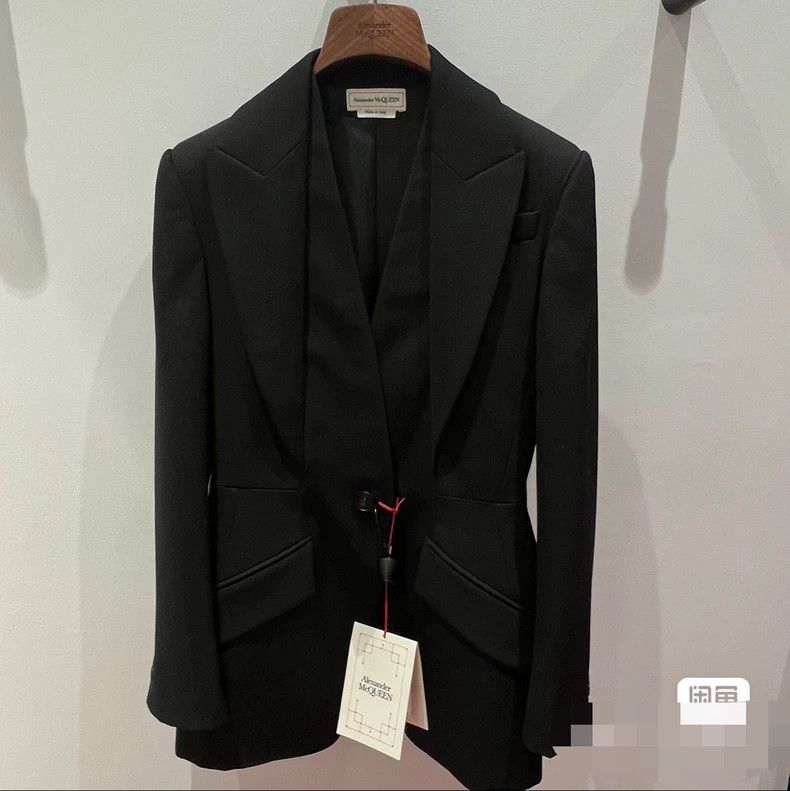 Alexander McQueen Alexander McQUEEN Suit IT40, pure wool with thickness 2504- Size XS / US 0-2 / IT 36-38 - 1 Thumbnail