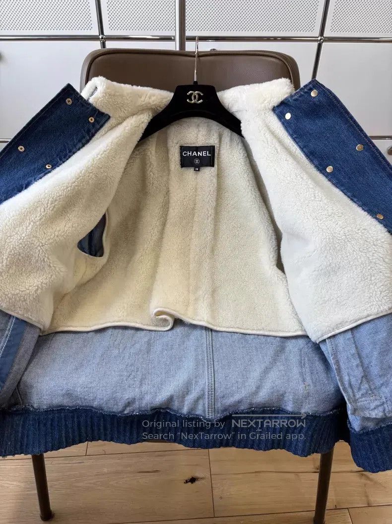 Chanel Chanel 19A Egyptian Series Blue Lamb Wool Inner Stitching Size XS / US 0-2 / IT 36-38 - 5 Thumbnail