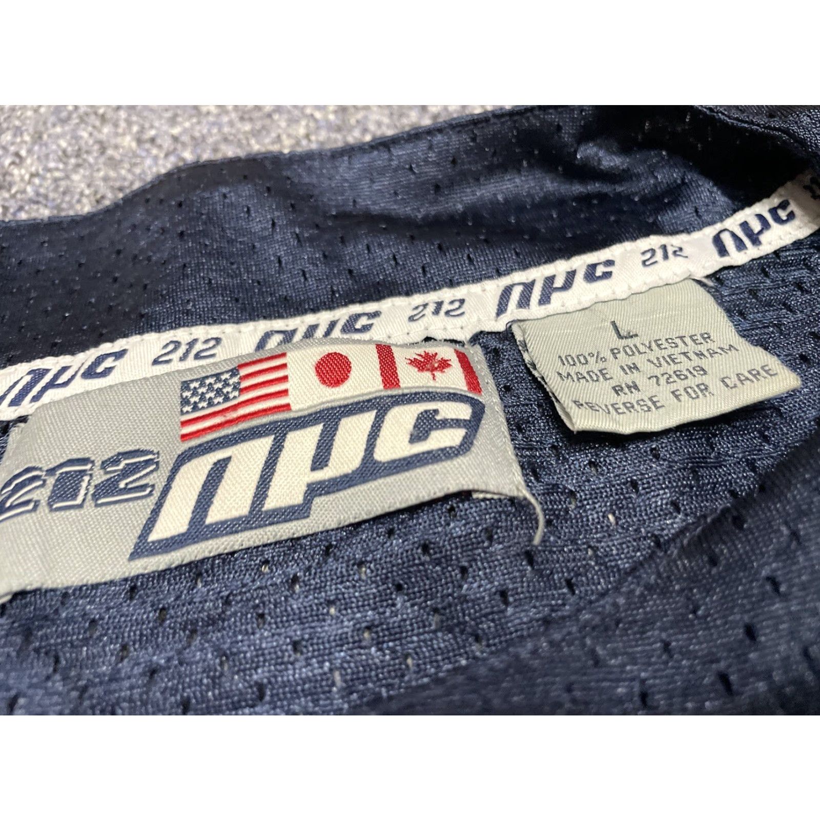 Vintage VINTAGE 212 NYC Jersey Shirt Mens L Blue 90s City Hip Hop Sports Logo T-Shirt Size US L / EU 52-54 / 3 - 2 Thumbnail