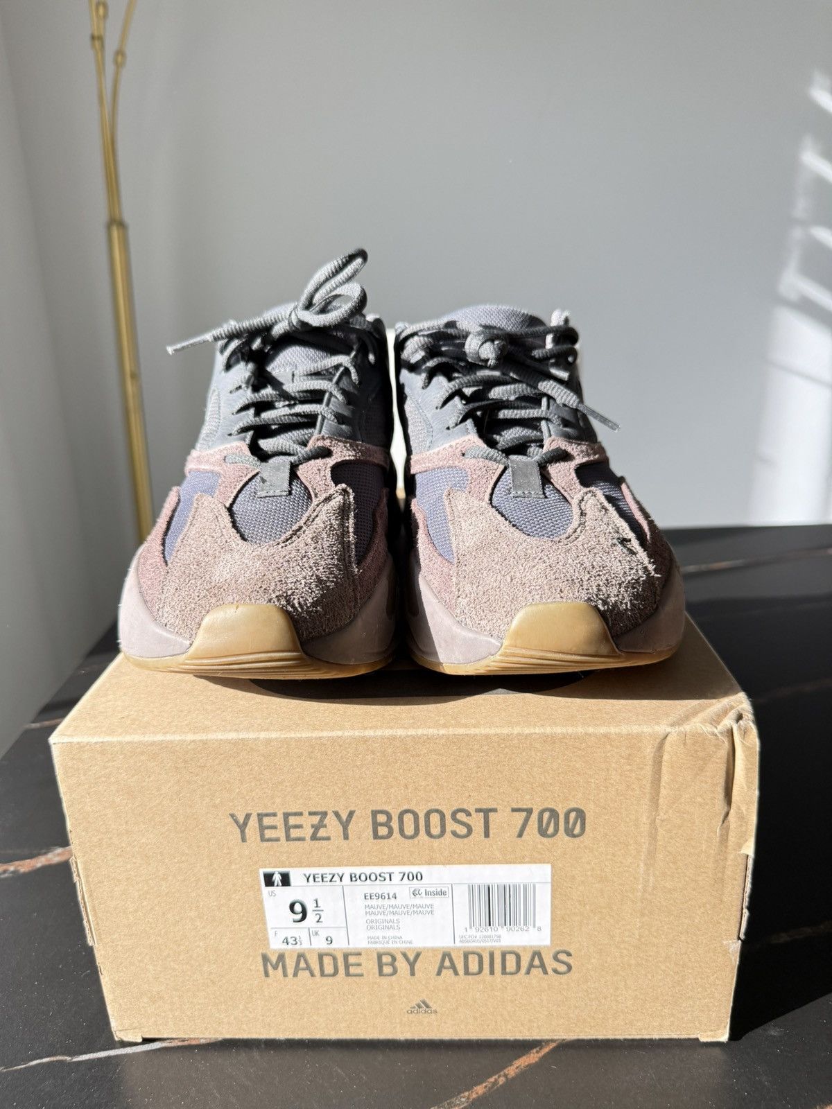 Adidas Yeezy Boost 700 Mauve Size US 9.5 / EU 42-43 - 2 Thumbnail