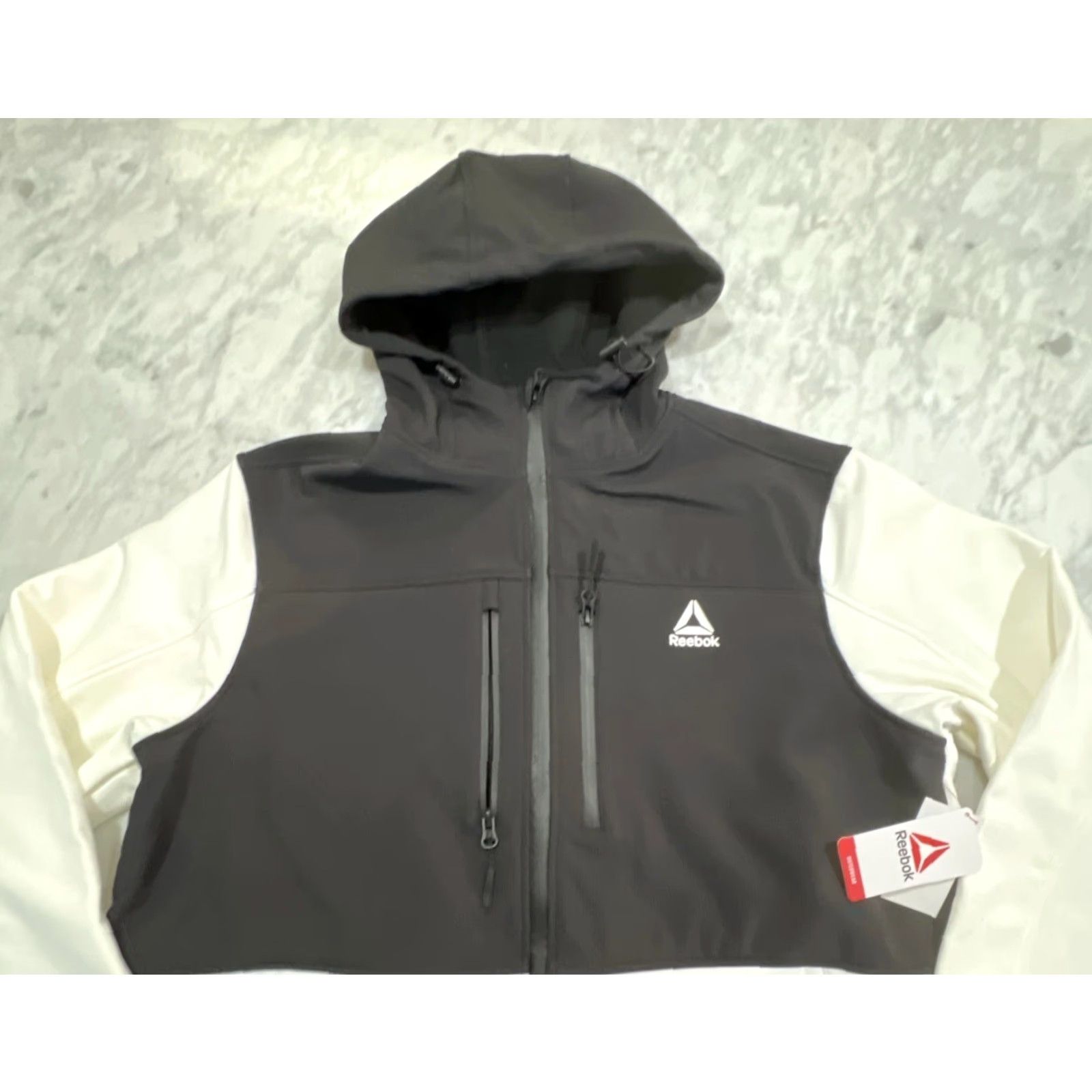 Reebok Reebok Softshell Fleece Lined Jacket L Hood Full Zip Pockets Outerwear NWT Size US L / EU 52-54 / 3 - 5 Thumbnail
