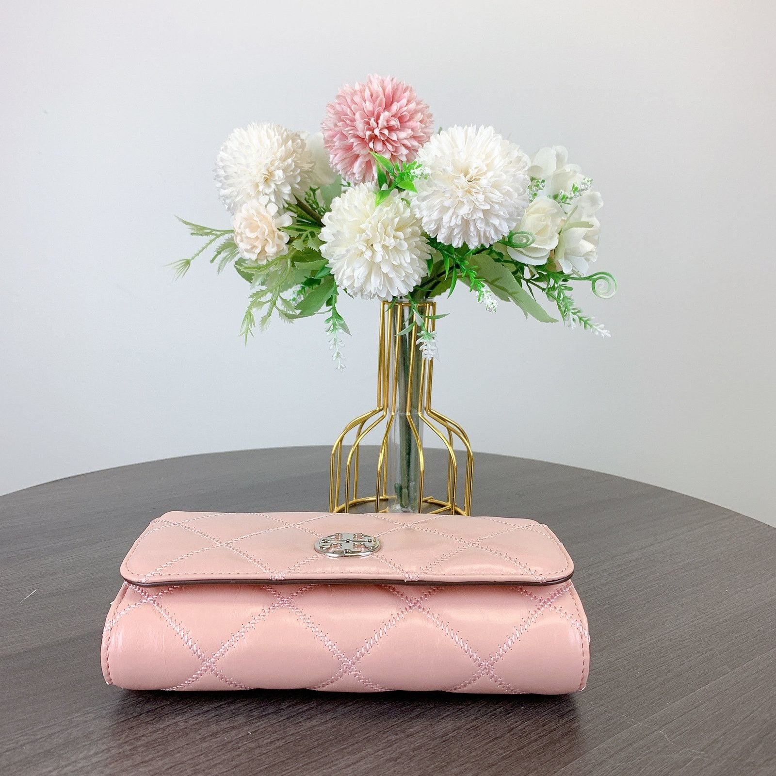 Tory Burch Tory Burch 156095 WILLA GLAZED CHAIN WALLET IN ROSE SACHET Size ONE SIZE - 6 Thumbnail
