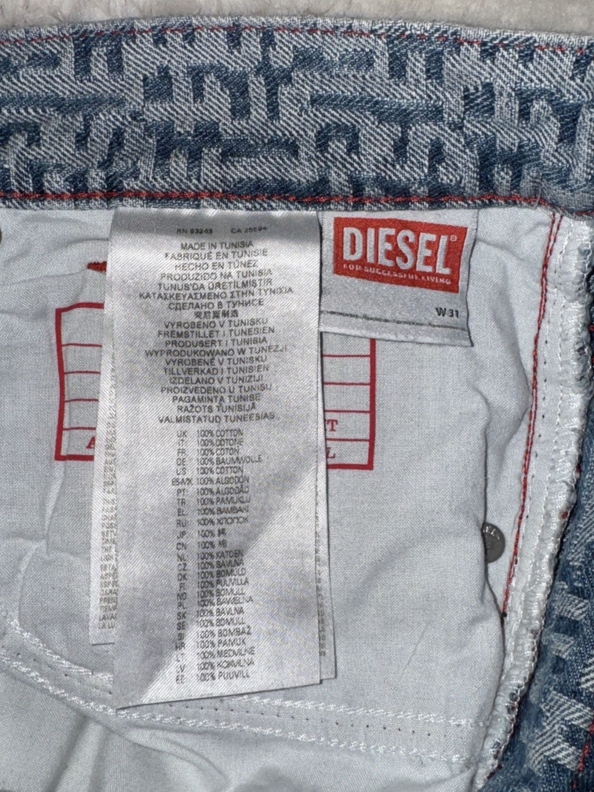 Diesel Diesel 1995 logo-print Jeans Size US 31 - 8 Thumbnail