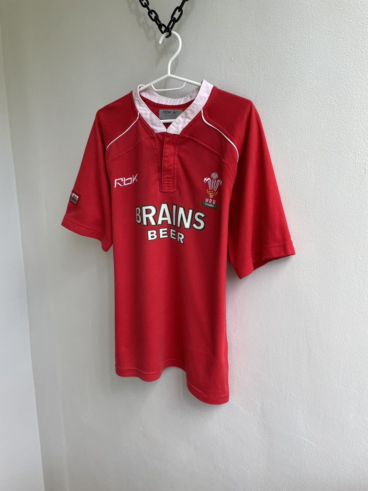 Reebok Wales Rugby 2007 2008 Home Jersey Shirt Polo T shirt Reebok Size US M / EU 48-50 / 2 - 2 Thumbnail