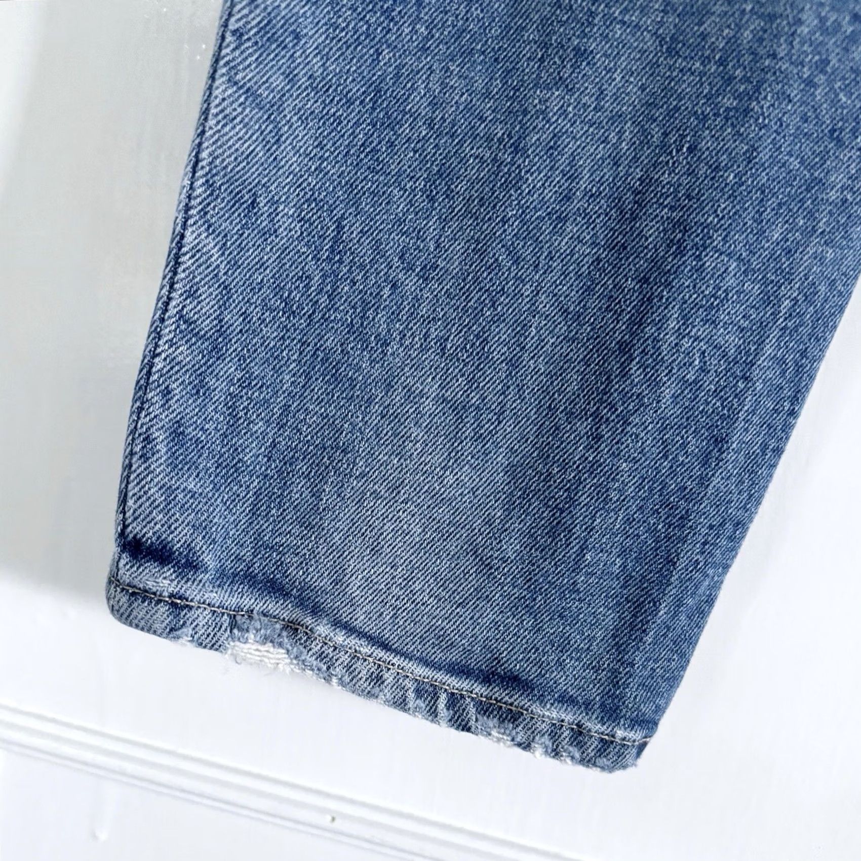 7 For All Mankind 7 For All Mankind Blue Distressed Jeans - W24/L31 Womens Size - Italy Denim - Slim Fit Size 42" / US 20 - 6 Thumbnail