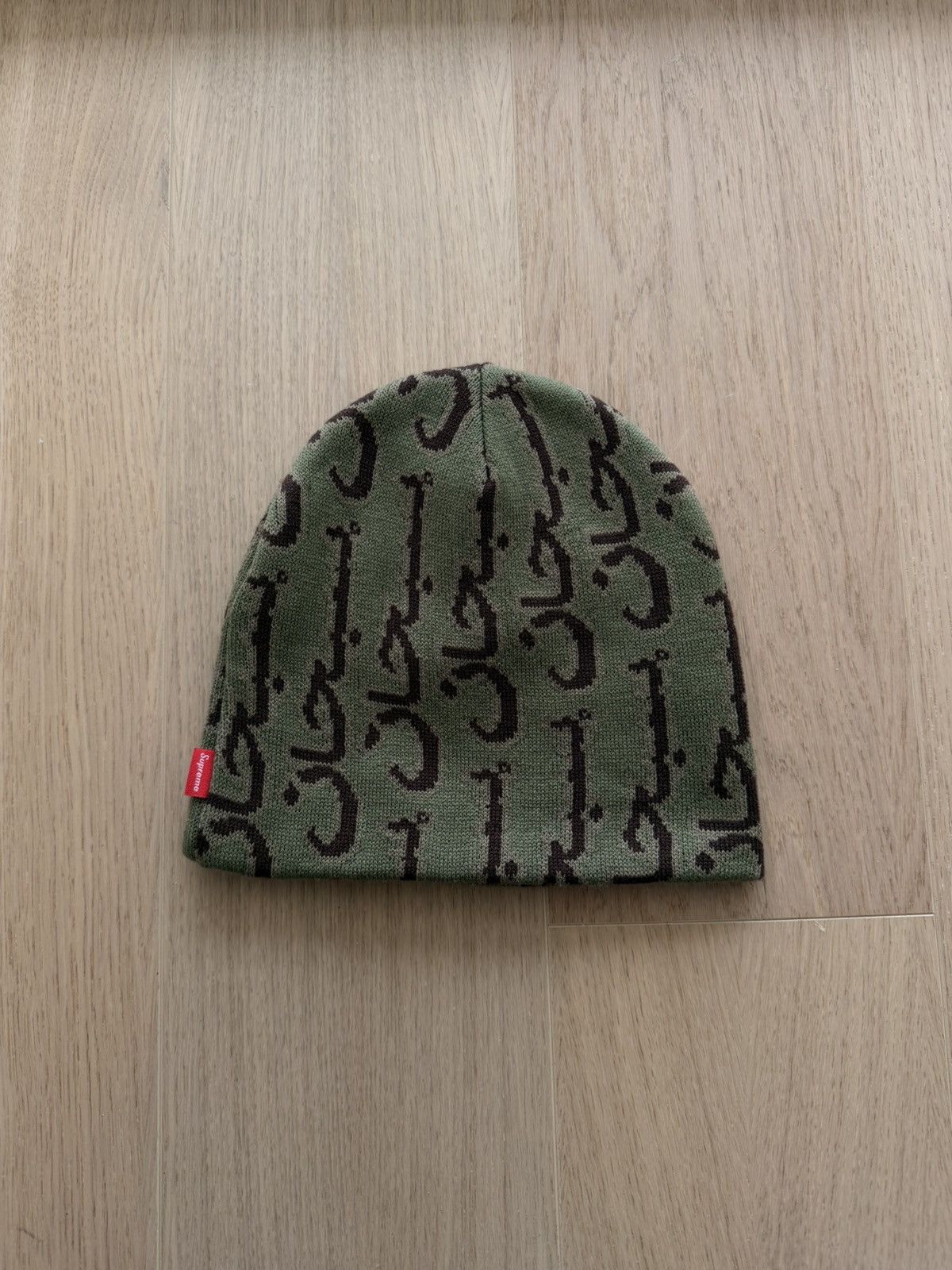 Supreme Supreme x Art Dealer Tag Beanie Green Olive | Grailed
