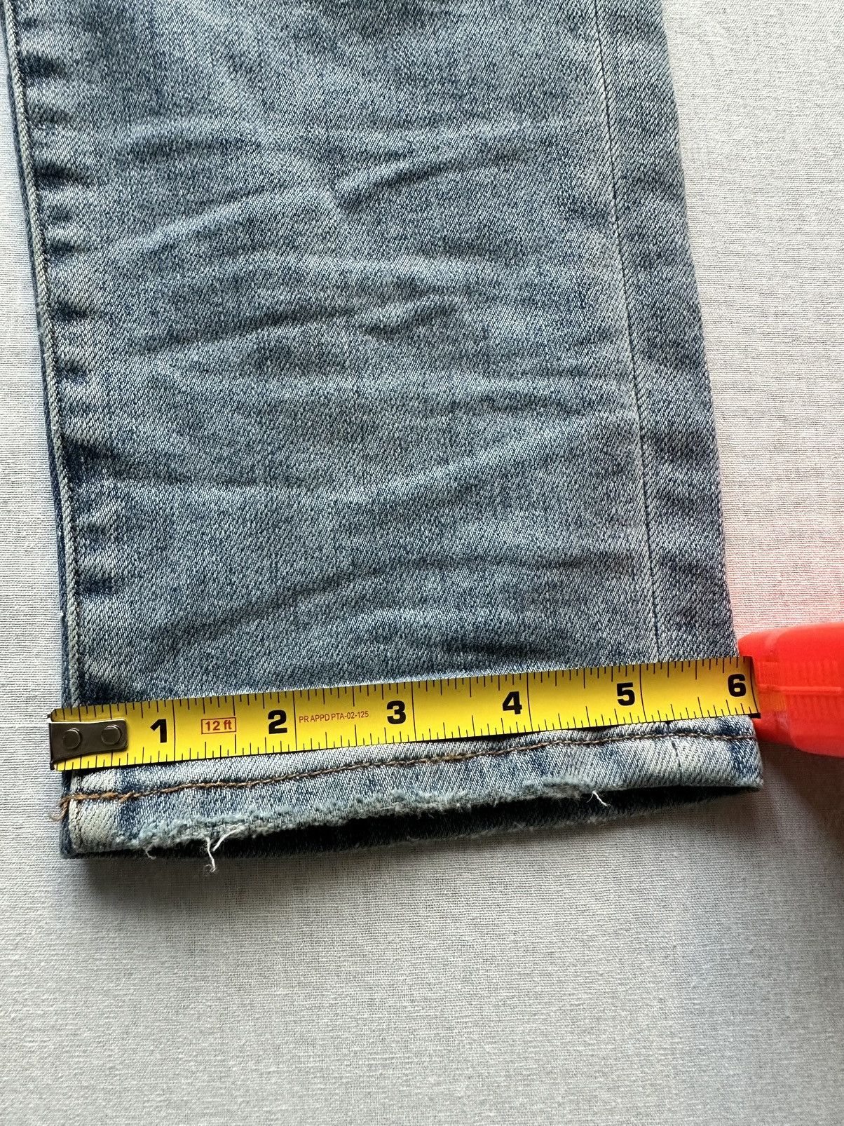 Amiri Amiri Skinny Jeans Blue Slit Knee Denim sz 32 Size US 32 / EU 48 - 5 Thumbnail