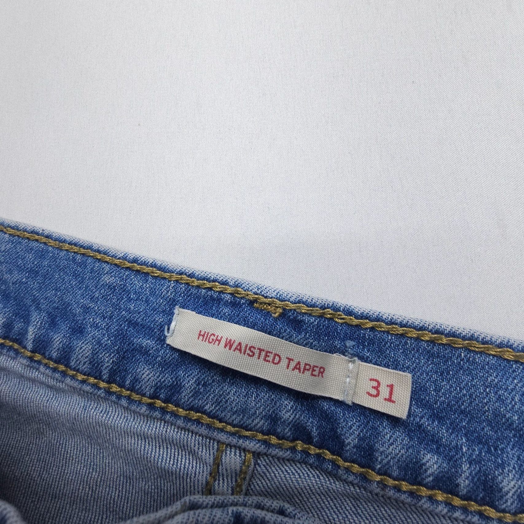 Levi's Levi's Jeans Womens 31 Blue High Waisted Taper Inseam 28" Stretch Denim High Rise Regular 5-Pocket Logo Vintage No Size 24" / US 00 / IT 34 - 7 Thumbnail