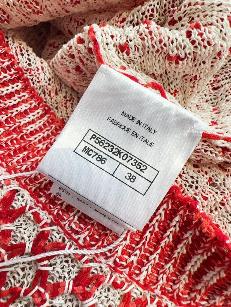Chanel Chanel 17p red cloak knitted short-sleeved V-neck Size XS / US 0-2 / IT 36-38 - 6 Thumbnail