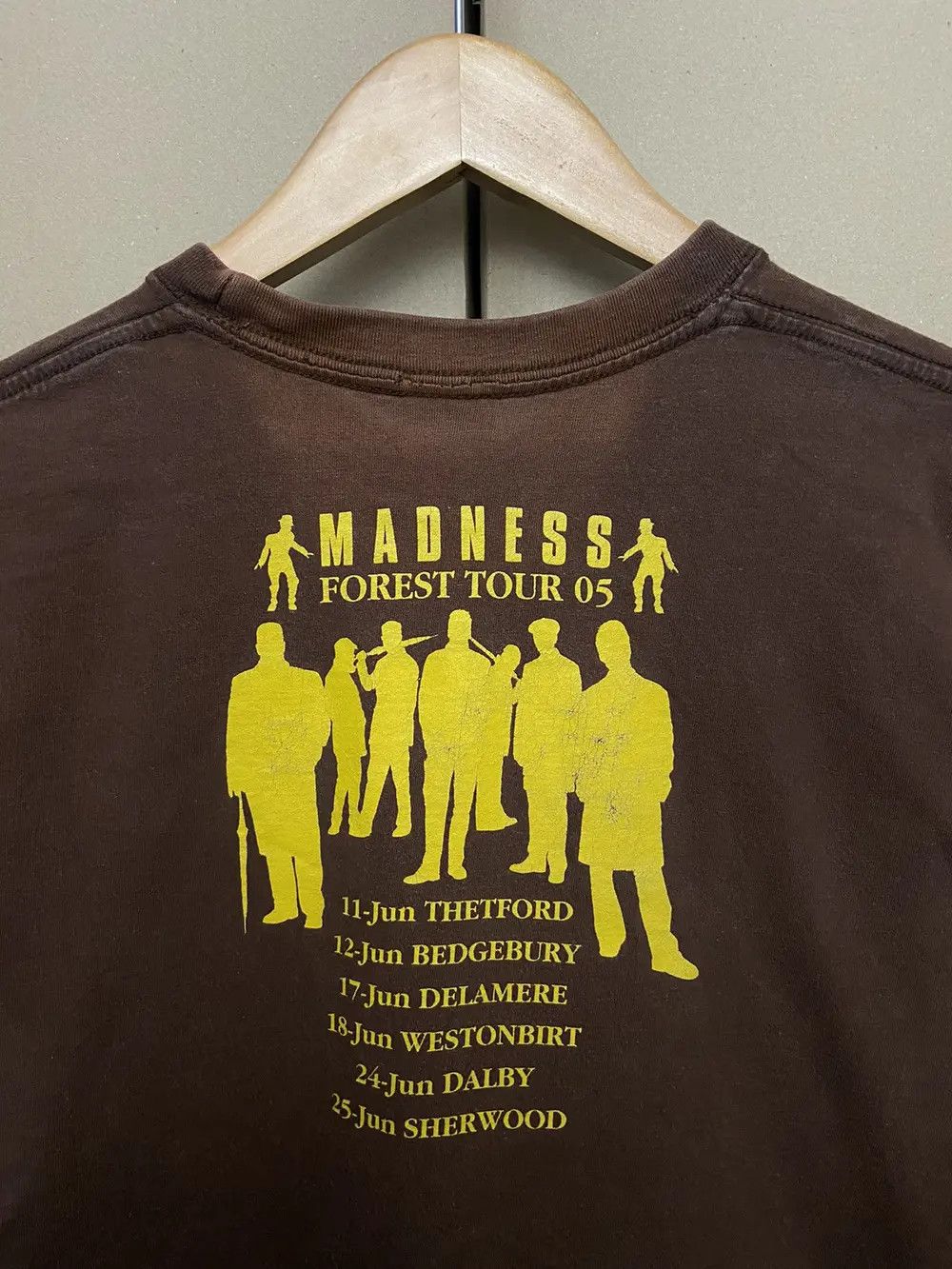 Band Tees RARE VINTAGE MADNESS FOREST TOUR UK ROCK BAND TEE T SHIRT Size US M / EU 48-50 / 2 - 3 Thumbnail