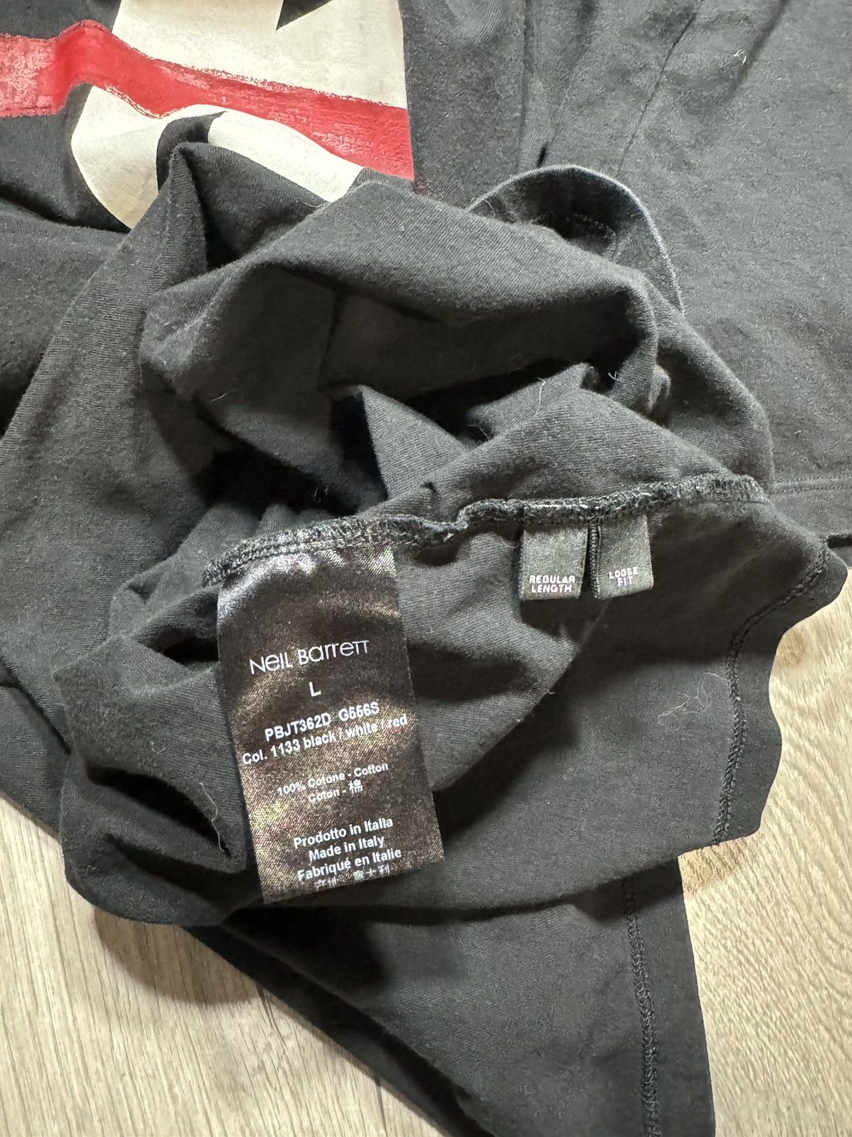 Neil Barrett (READ) Neil Barrett Crossed Out Thunderbolt T Shirt Size US L / EU 52-54 / 3 - 8 Thumbnail