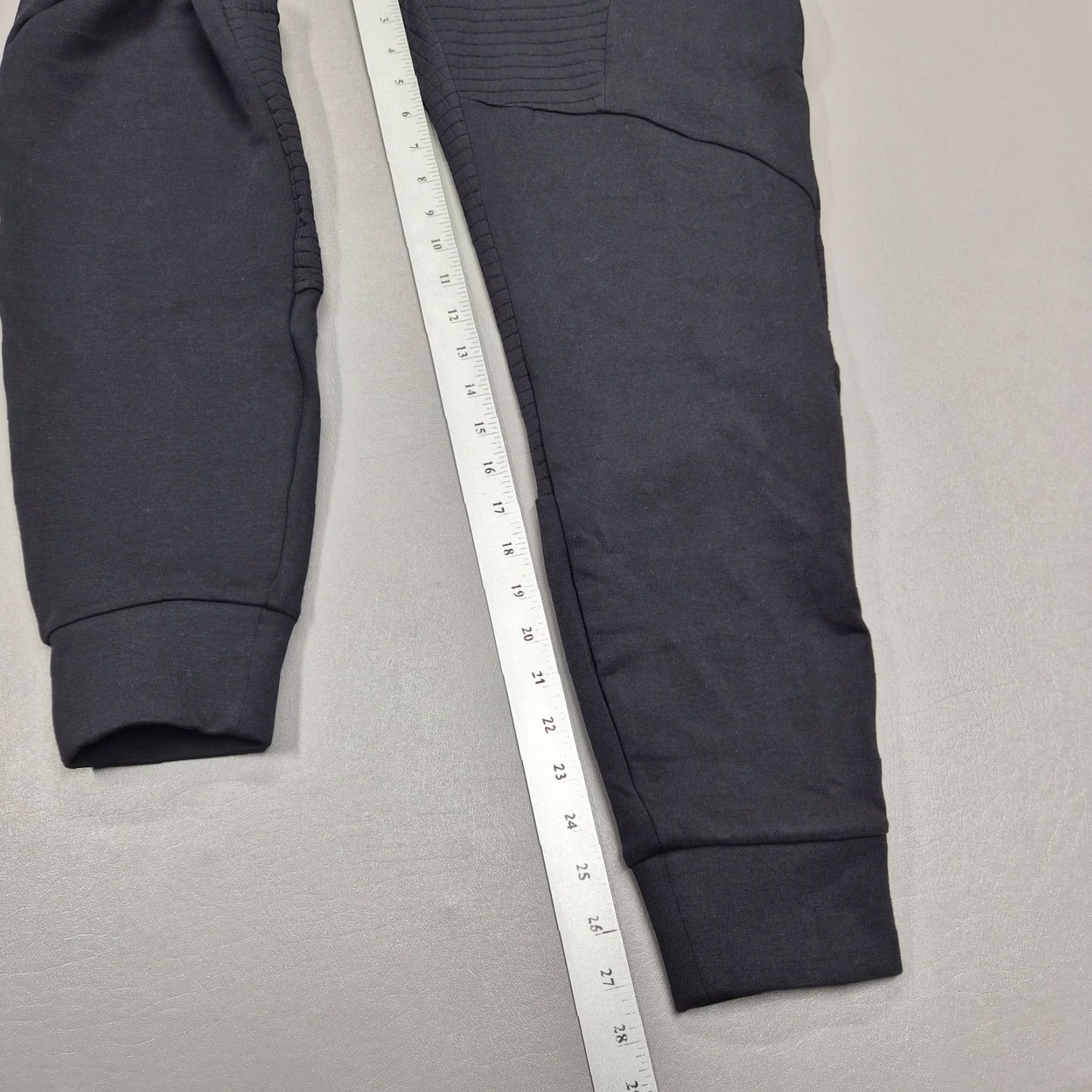 Under Armour Under Armour Unstoppable Fleece Grid Joggers Men’s S Black Sports Activewear Shoes? Size US 29 - 5 Thumbnail