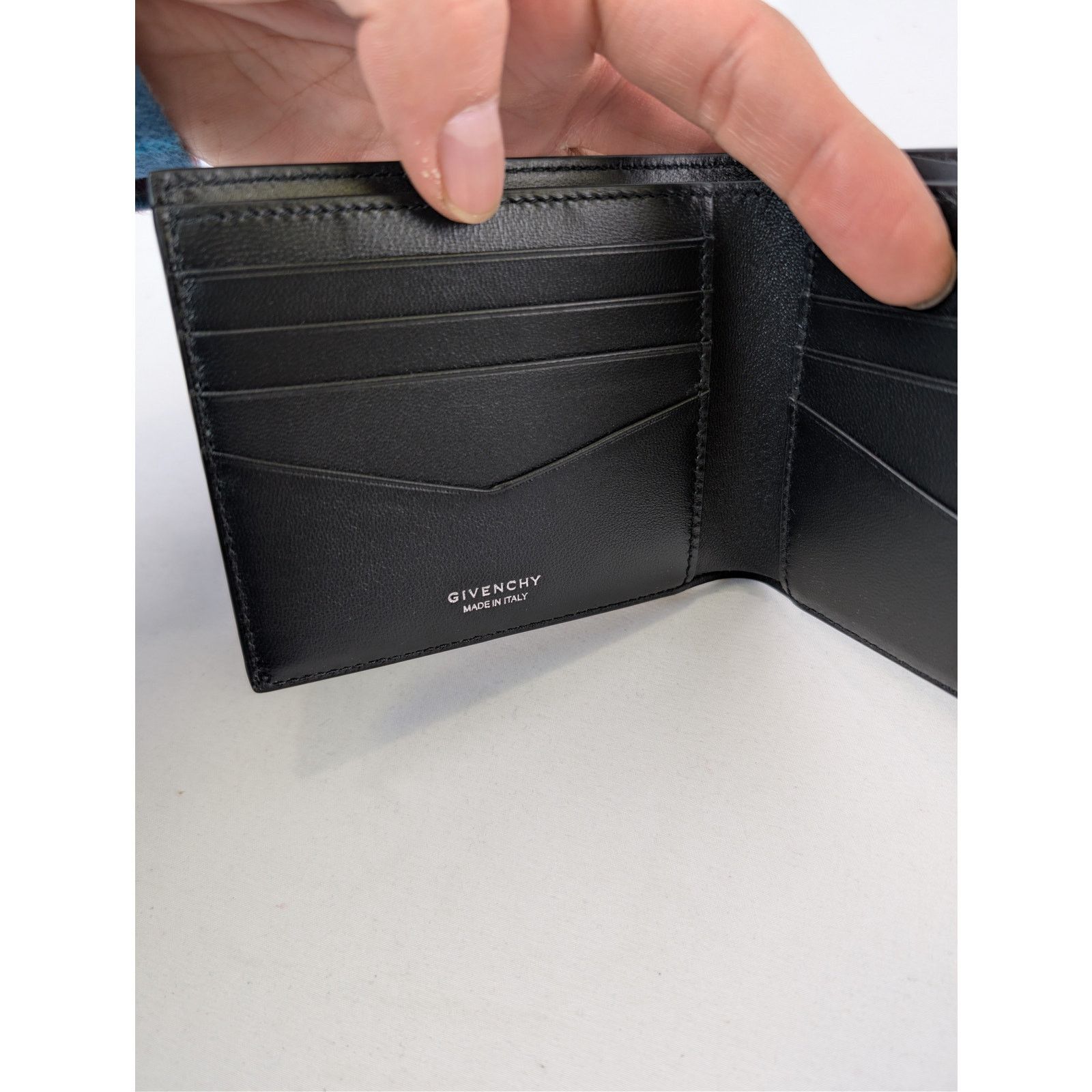 Givenchy o1rshd1 Size: OS / 8CC Billford Wallet in Dark Grey Size ONE SIZE - 6 Thumbnail