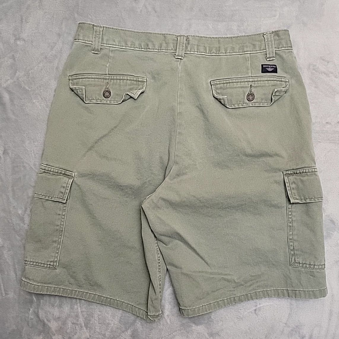 Dockers VTG Dockers Shorts Mens 34 Green Cargo Flat Front 100% Cotton Twill Work Chino Size US 34 / EU 50 - 6 Thumbnail