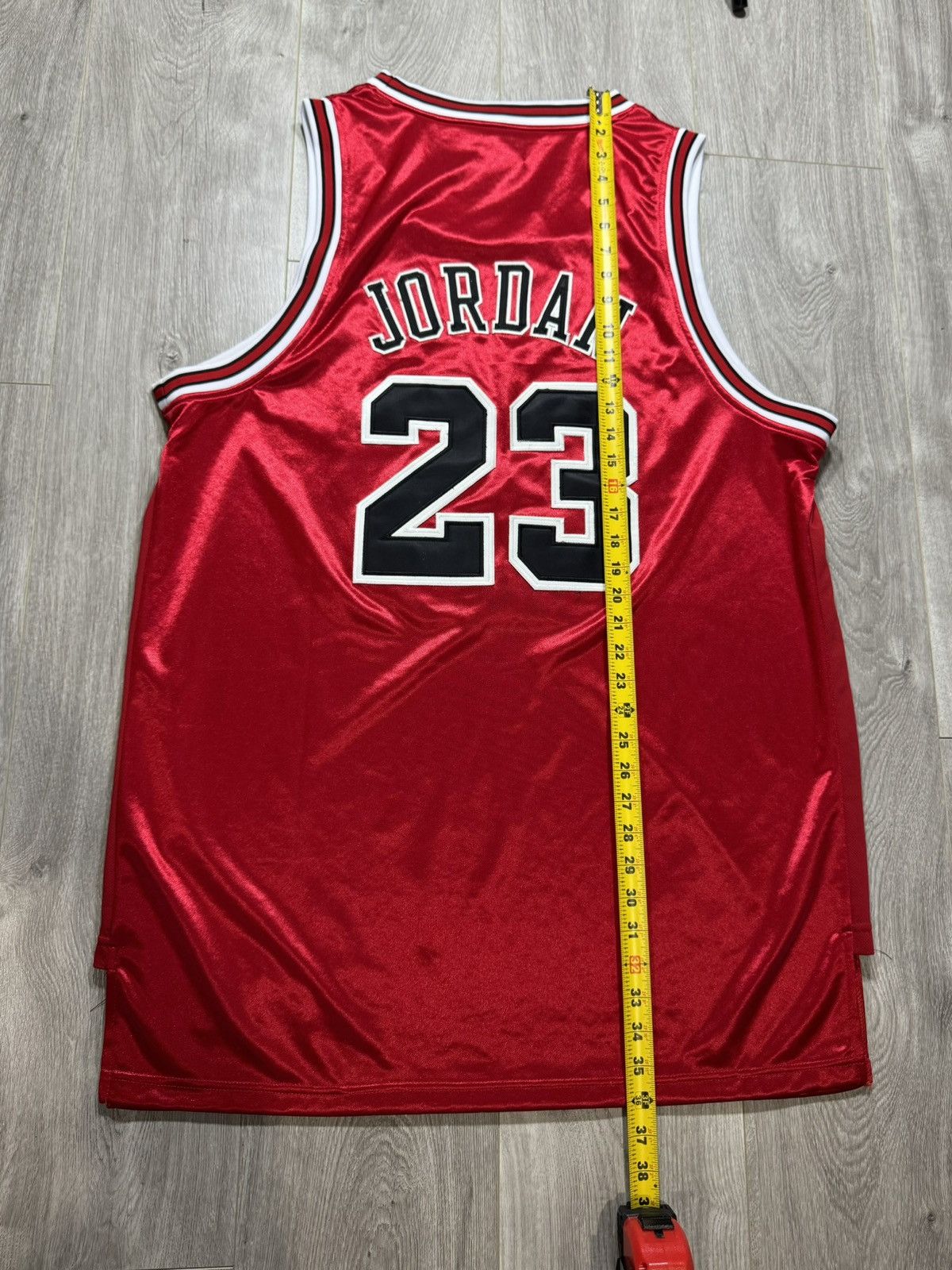 NBA Michael Jordan Chicago Bulls Nike Authentic Rookie Jersey Size US XL / EU 56 / 4 - 9 Thumbnail