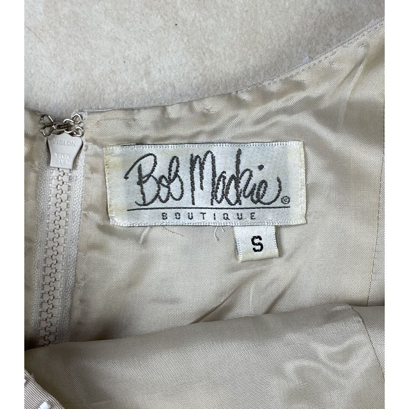 Bob Mackie VTG Bob Mackie Boutique Beaded Tank Top Beige Cream s Size S / US 4 / IT 40 - 3 Thumbnail