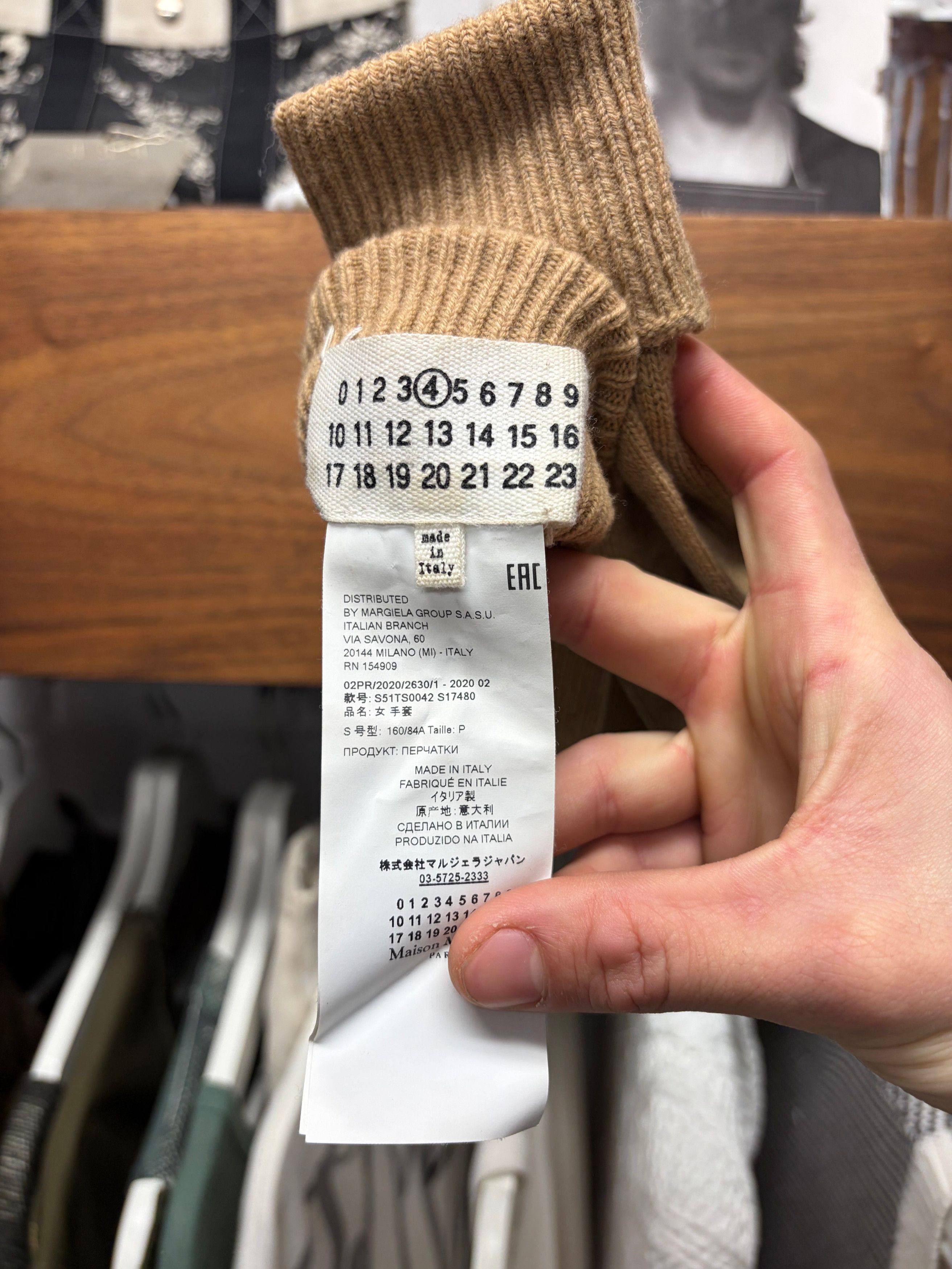 Maison Margiela 2020 Maison Margiela ‘Tabi’ Split Finger Wool Gloves Size ONE SIZE - 3 Thumbnail