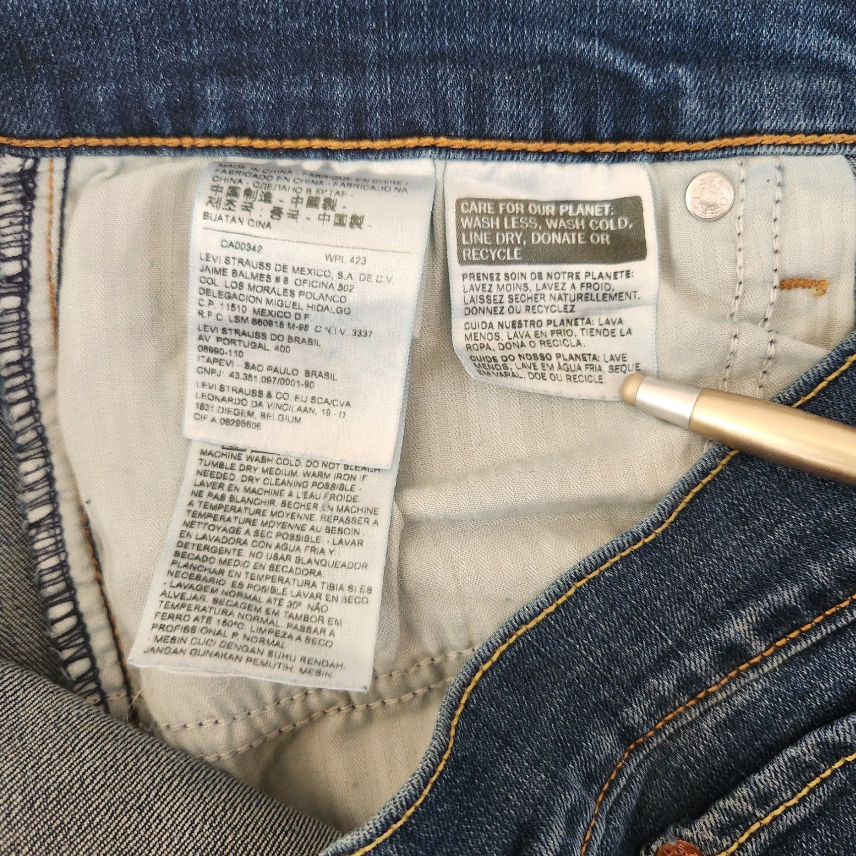 Levi's Levi's Womens Medium Wash Mid Rise Boyfriend Jeans Size 30 Size 30" / US 8 / IT 44 - 7 Thumbnail