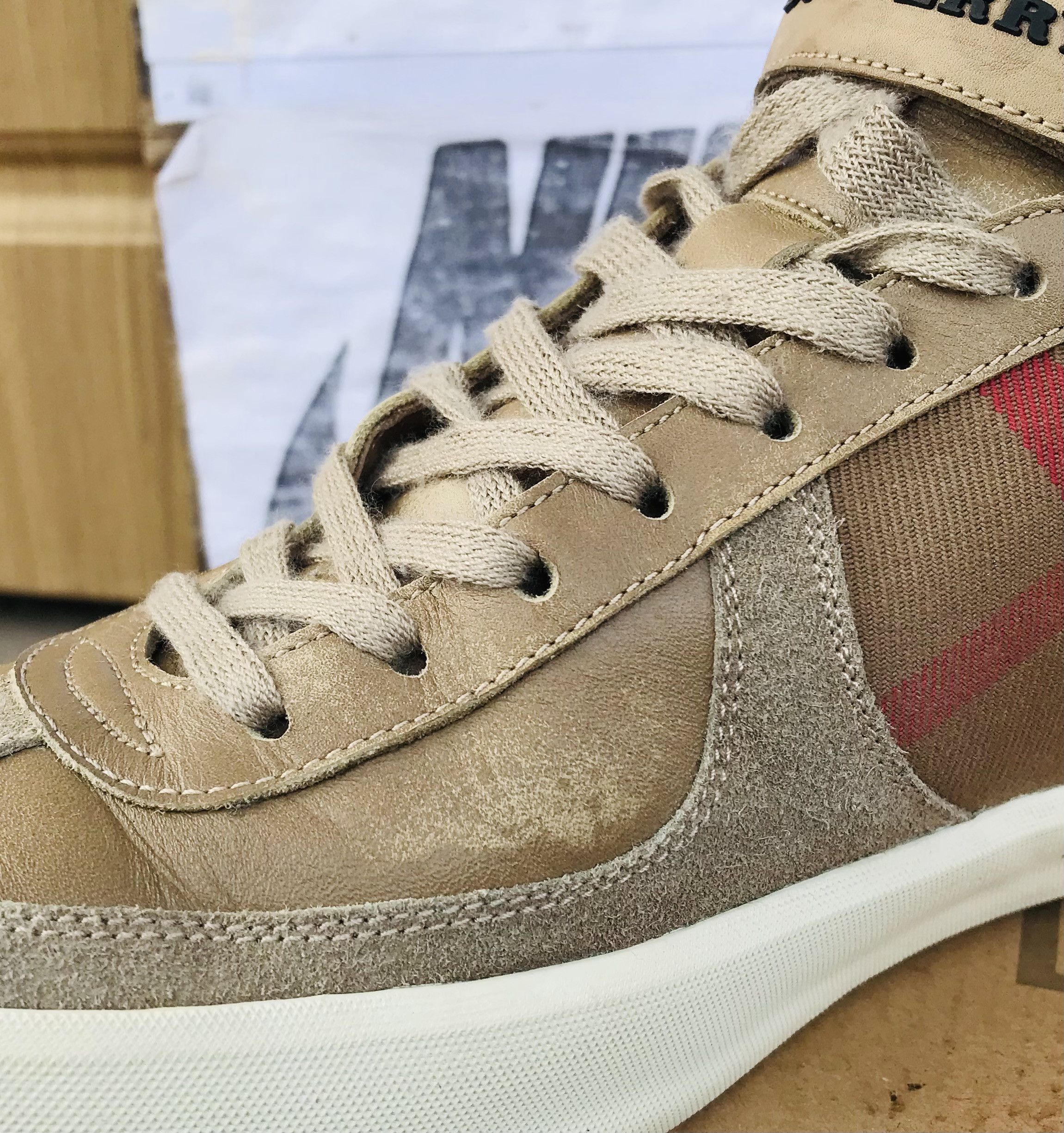 Burberry Burberry High Top Sneakers Beige Women's Nova Check Leather Size US 6 / IT 36 - 12 Thumbnail