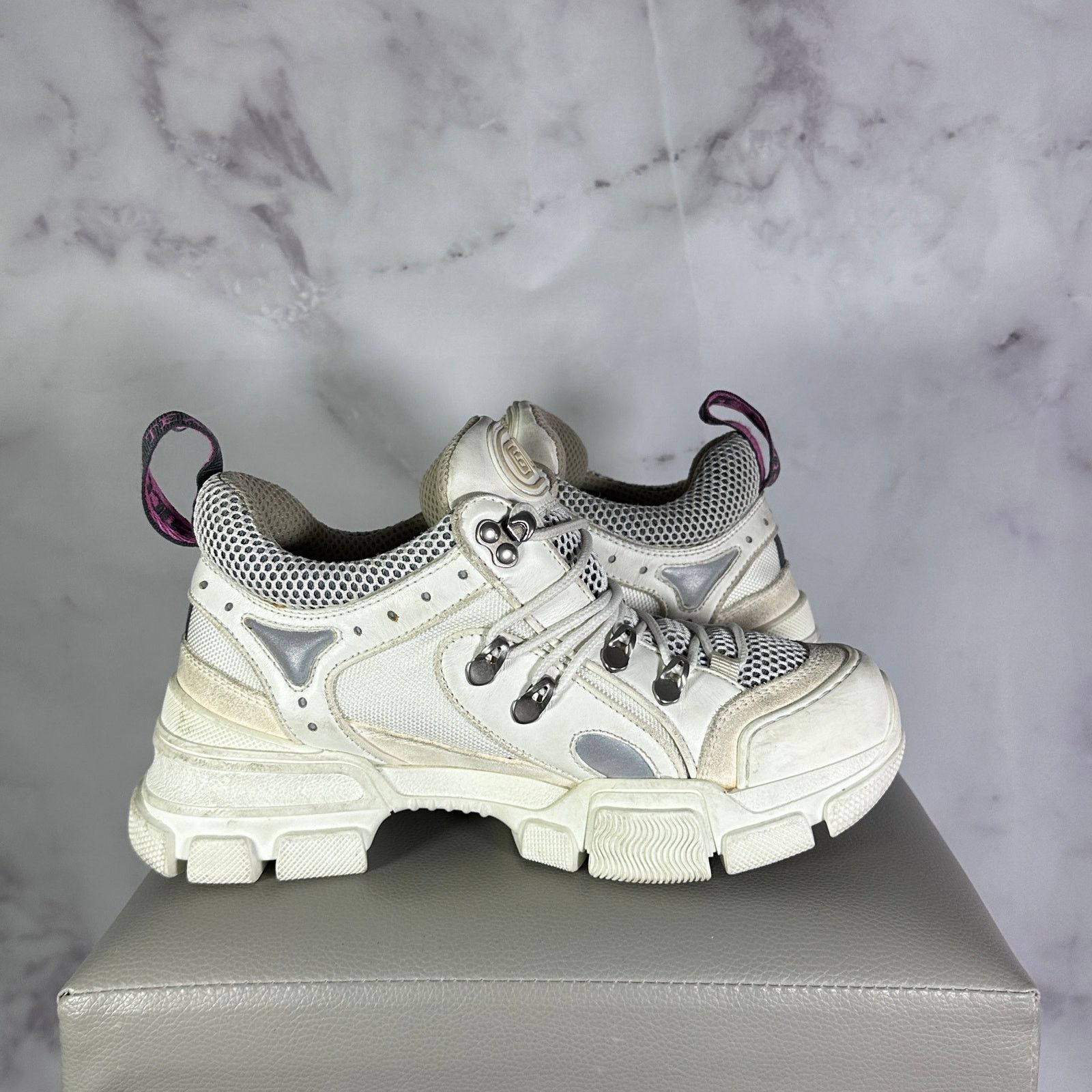 Gucci Flashtrek Low White Size US 7 / IT 37 - 10 Thumbnail