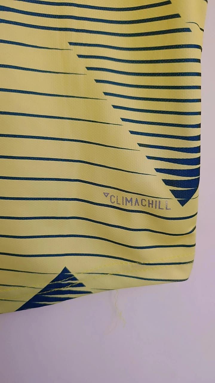 Adidas Adidas Colombia National Team Home Jersey Size M – Authentic Size US M / EU 48-50 / 2 - 5 Thumbnail