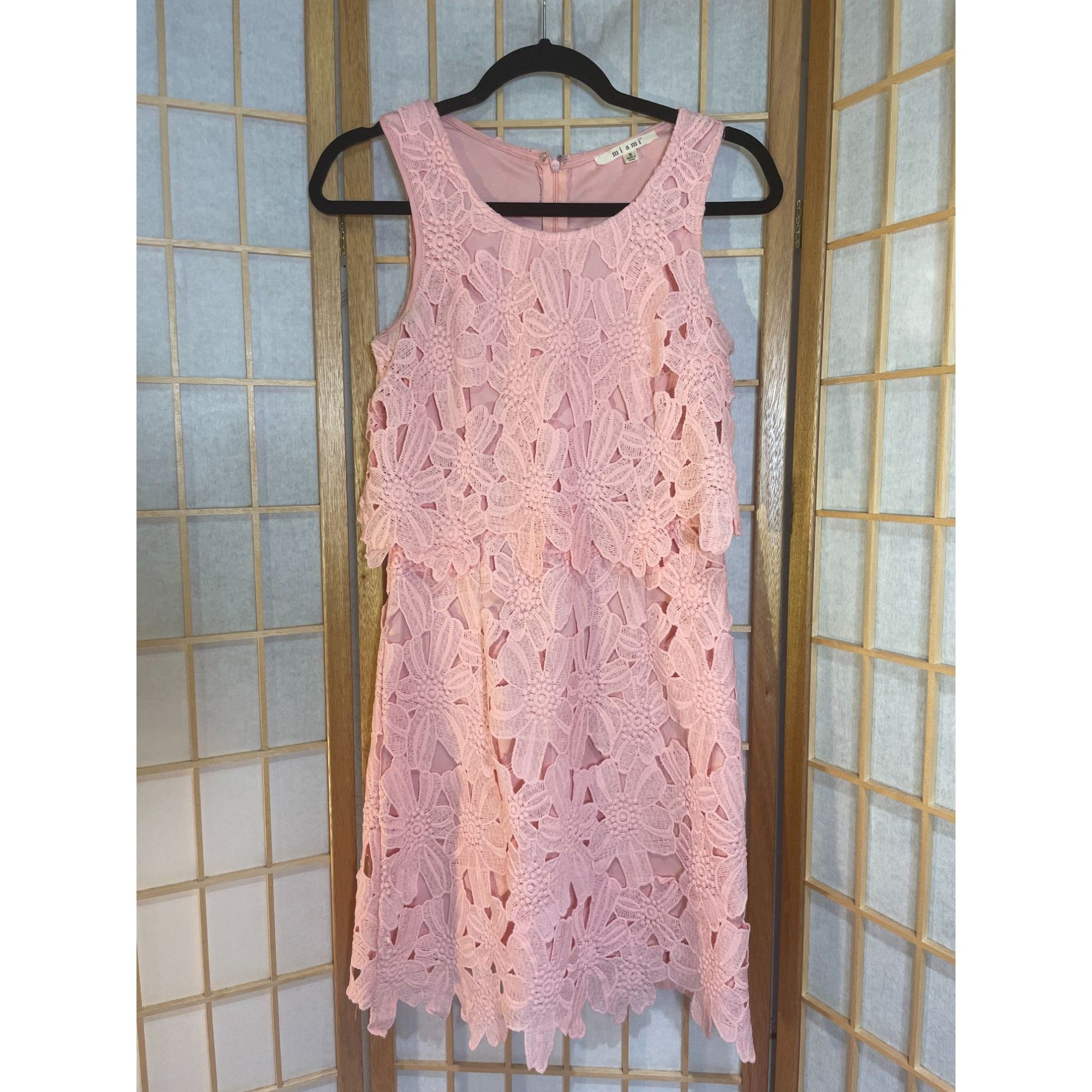 Other Francesca's Miami Sm Lace Floral Dress Size S / US 4 / IT 40 - 2 Thumbnail