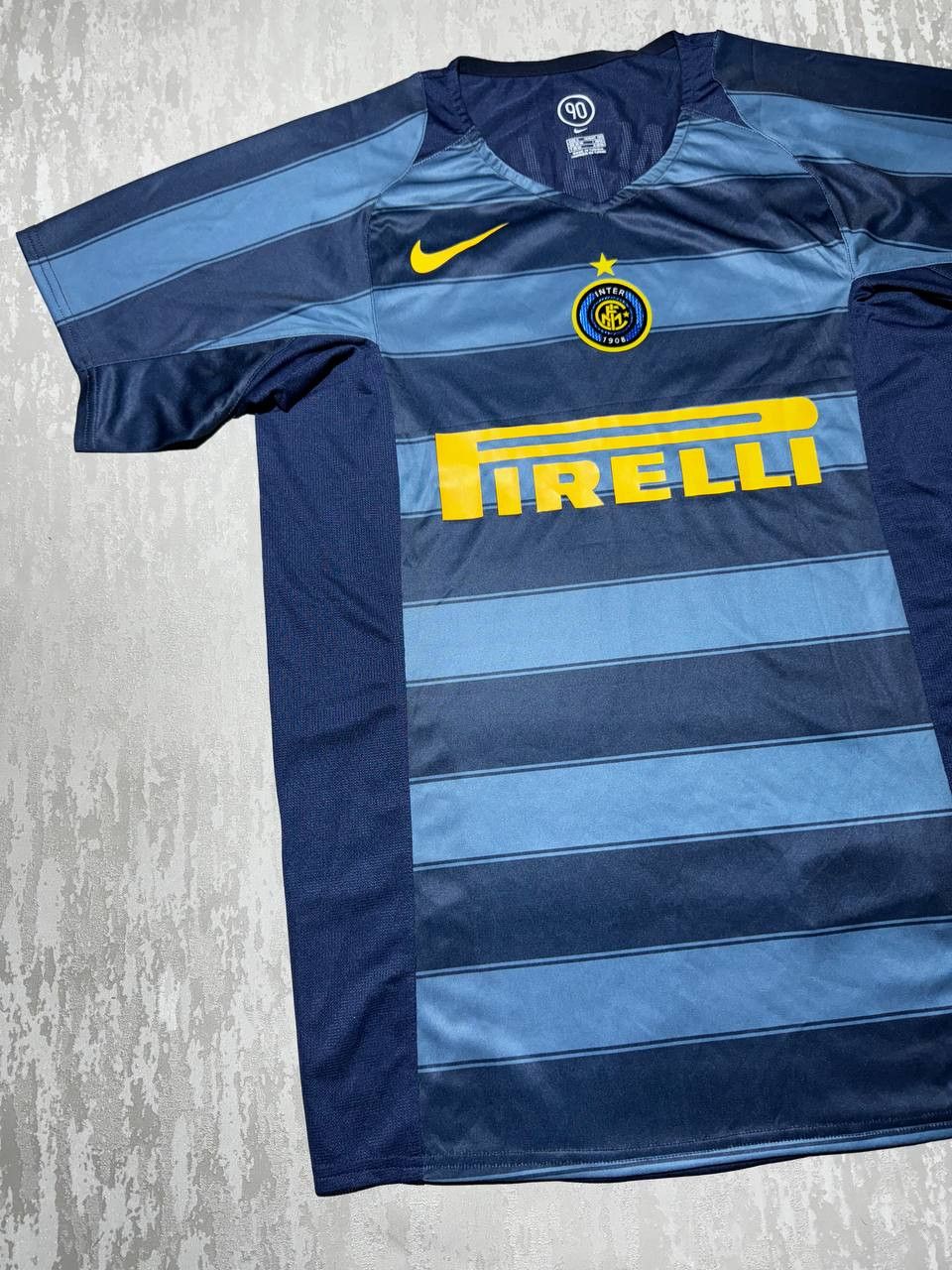 Nike Nike 2004-2005 Inter Milan Jersey Ronaldo Pirelli size S Size US S / EU 44-46 / 1 - 2 Thumbnail