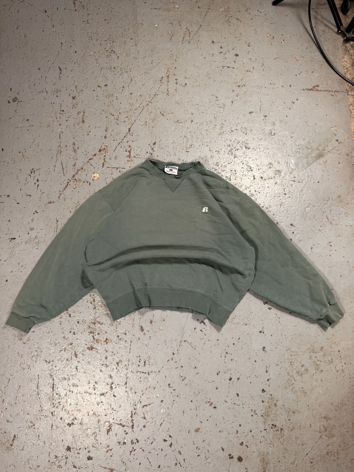 Russell Athletic Insane Vintage Distressed Russell Athletics Faded Blank Swea Size US L / EU 52-54 / 3 - 1 Thumbnail