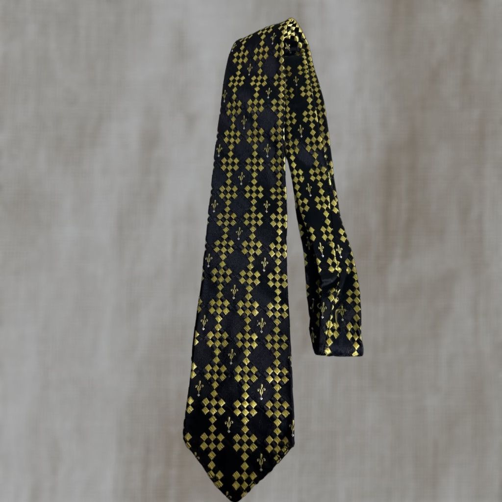 Vintage VINTAGE Wembley Tie Polyester Black Gold Geometric Men's Adult Neckwear Geometric Pattern Tie Size ONE SIZE - 1 Thumbnail