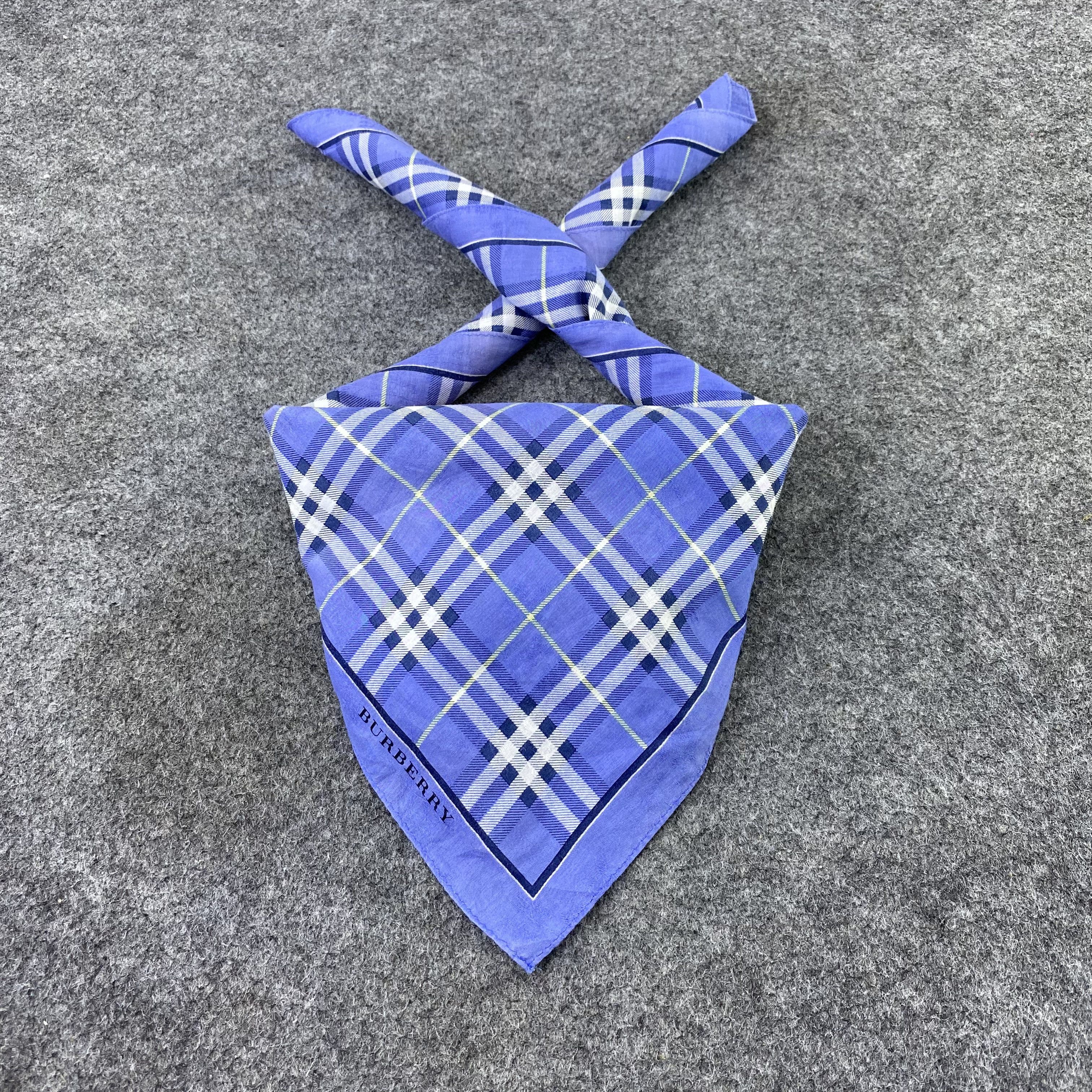 Burberry Burberry Handkerchief / Bandana / Neckerchief-B934 Size ONE SIZE - 2 Thumbnail