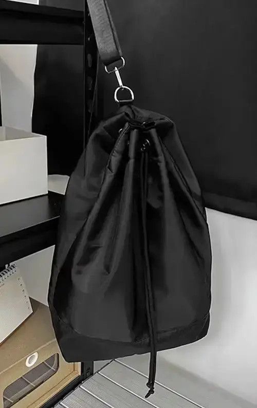 VIBE Fashion y2k sling bag backpack aesthetic Size ONE SIZE - 4 Thumbnail