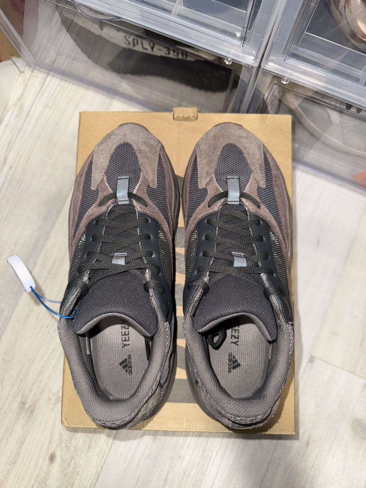 Adidas × Kanye West Adidas Yeezy 700 Mauve Size US 11 / EU 44 - 6 Thumbnail