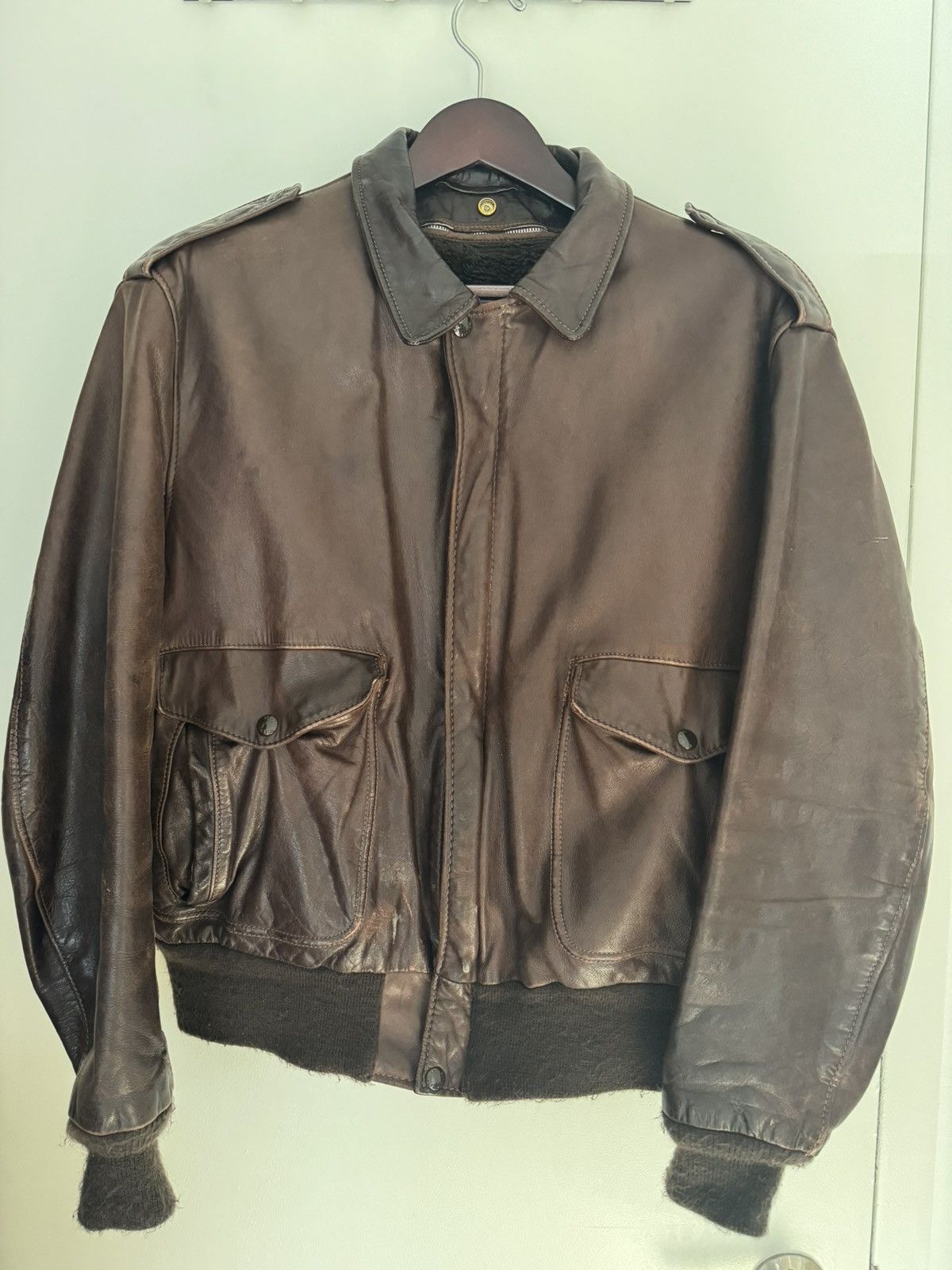 Schott Schott 184 SM A2 Bomber Aviator Leather Jacket 1970s Size US L / EU 52-54 / 3 - 1 Thumbnail