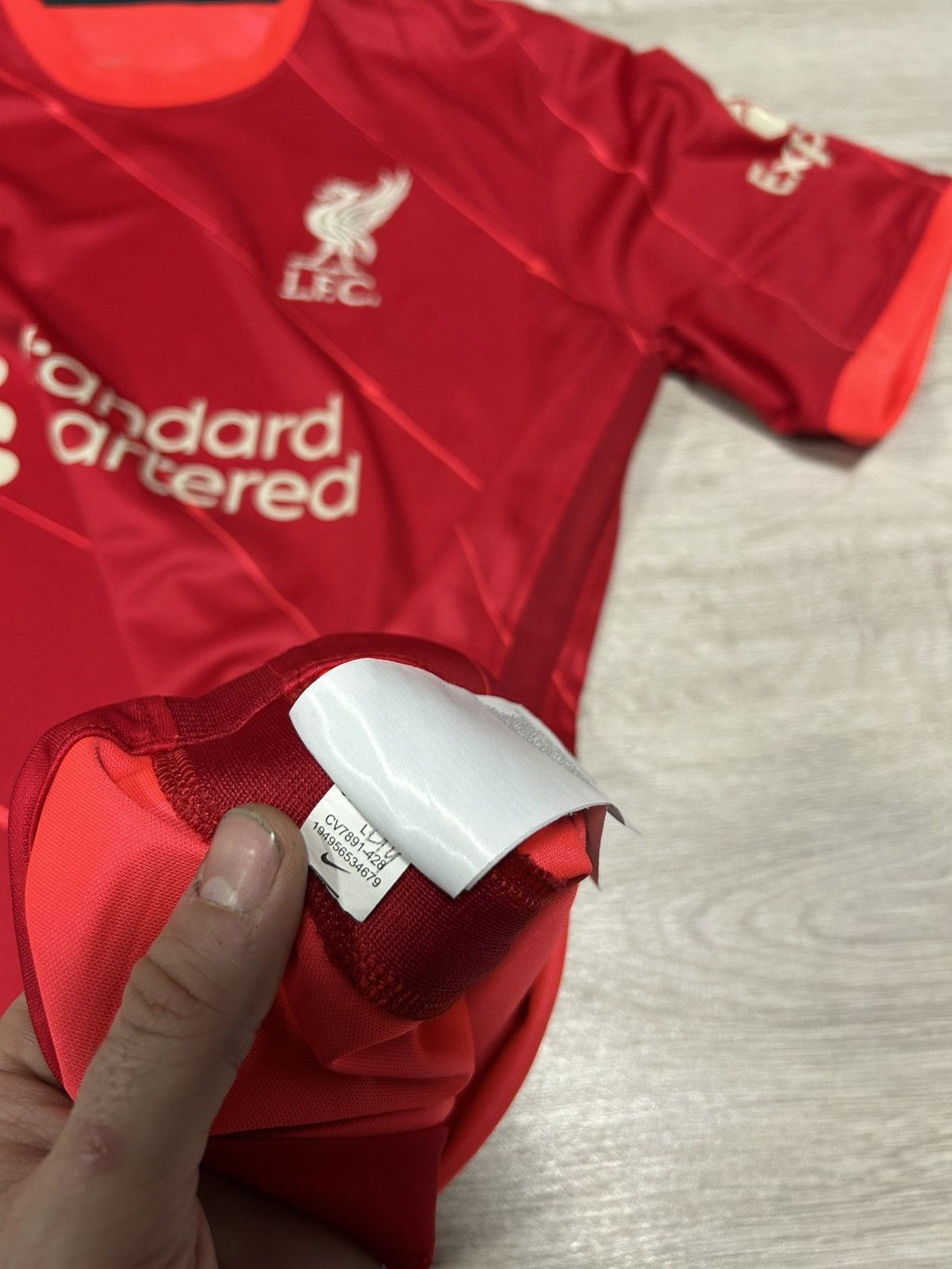 Nike NWT Nike Liverpool FC 21/22 Home Match Soccer Jersey Size US L / EU 52-54 / 3 - 9 Thumbnail