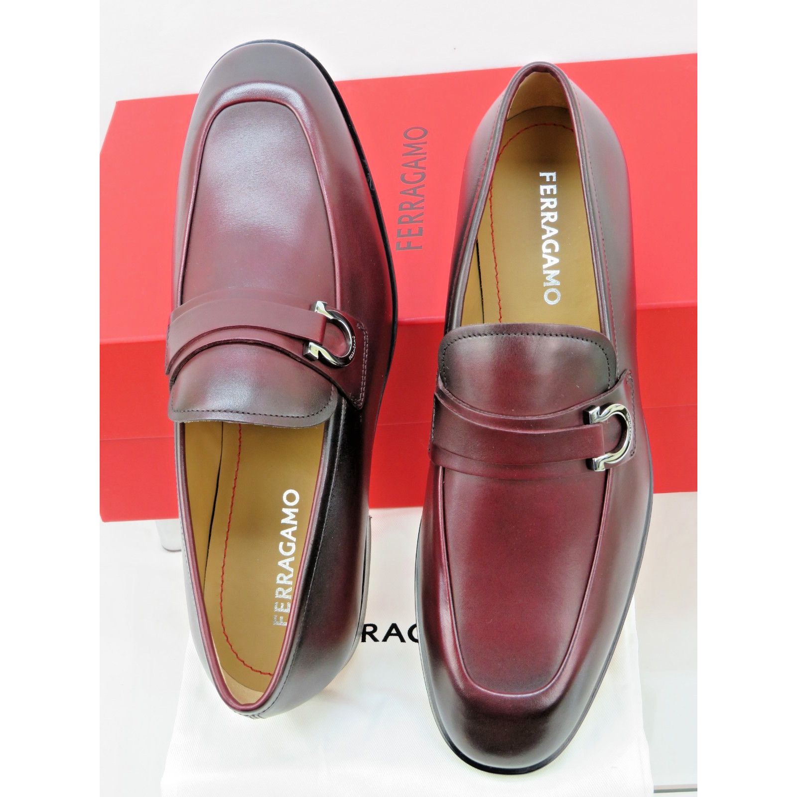 Salvatore Ferragamo FERRAGAMO BURGUNDY LEATHER FLORIO GANCINI LOAFERS 10.5 EE Size US 10.5 / EU 43-44 - 1 Thumbnail