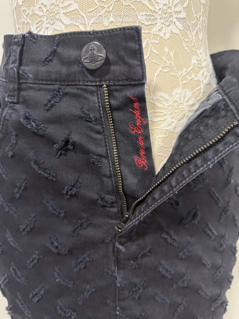 Vivienne Westwood Vivienne Westwood sizeM Cut and tear mini jeans skirt baggy Size 24" / US 00 / IT 34 - 7 Thumbnail