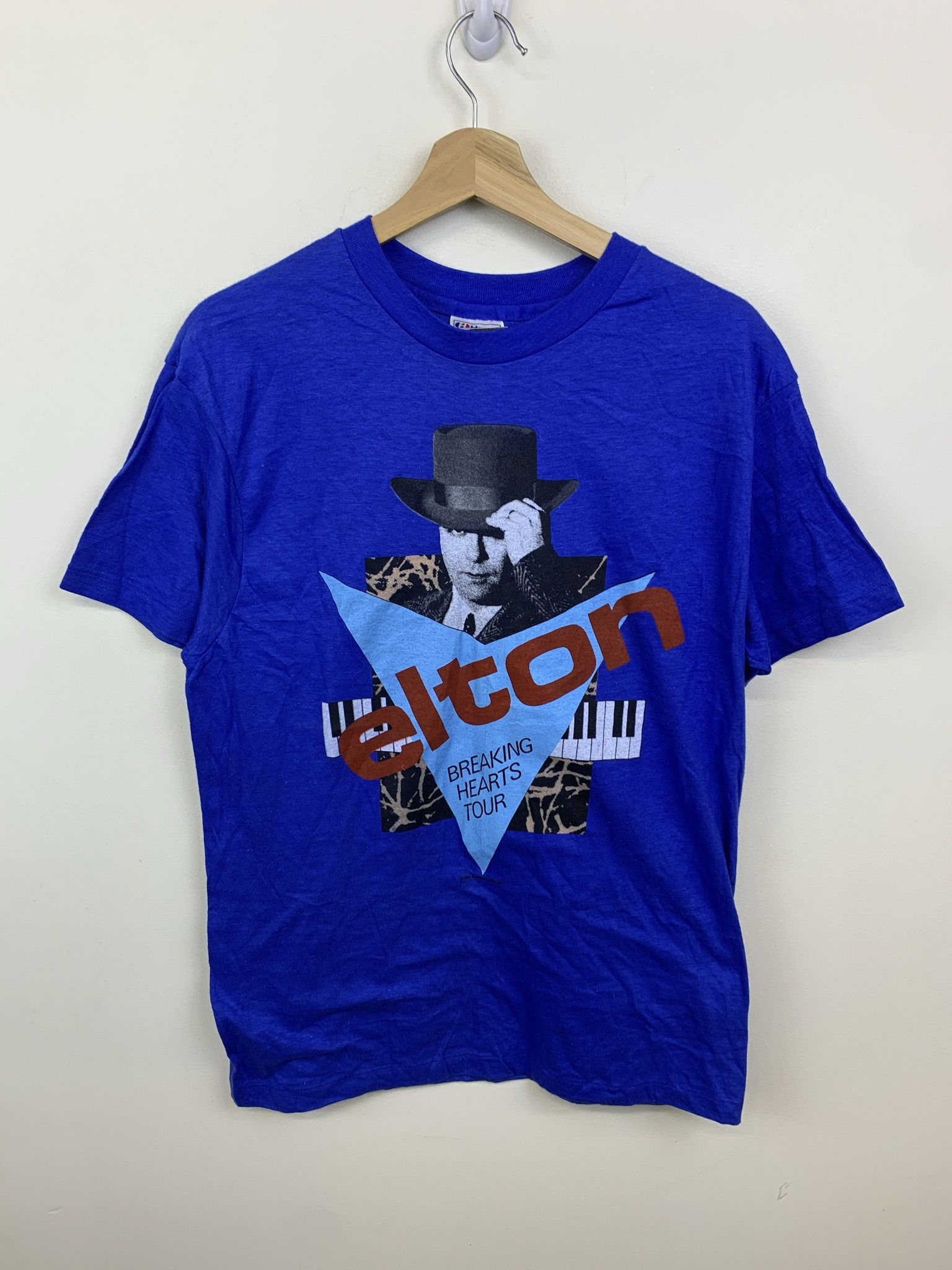 Other Vintage 1980s Elton John Breaking Hearts Tour 1984 Blue Single Stitch Tee Size L Size US L / EU 52-54 / 3 - 1 Thumbnail